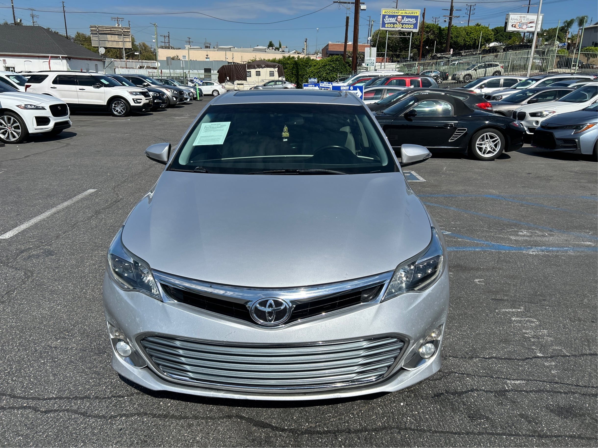 2013 Toyota Avalon Limited photo 23