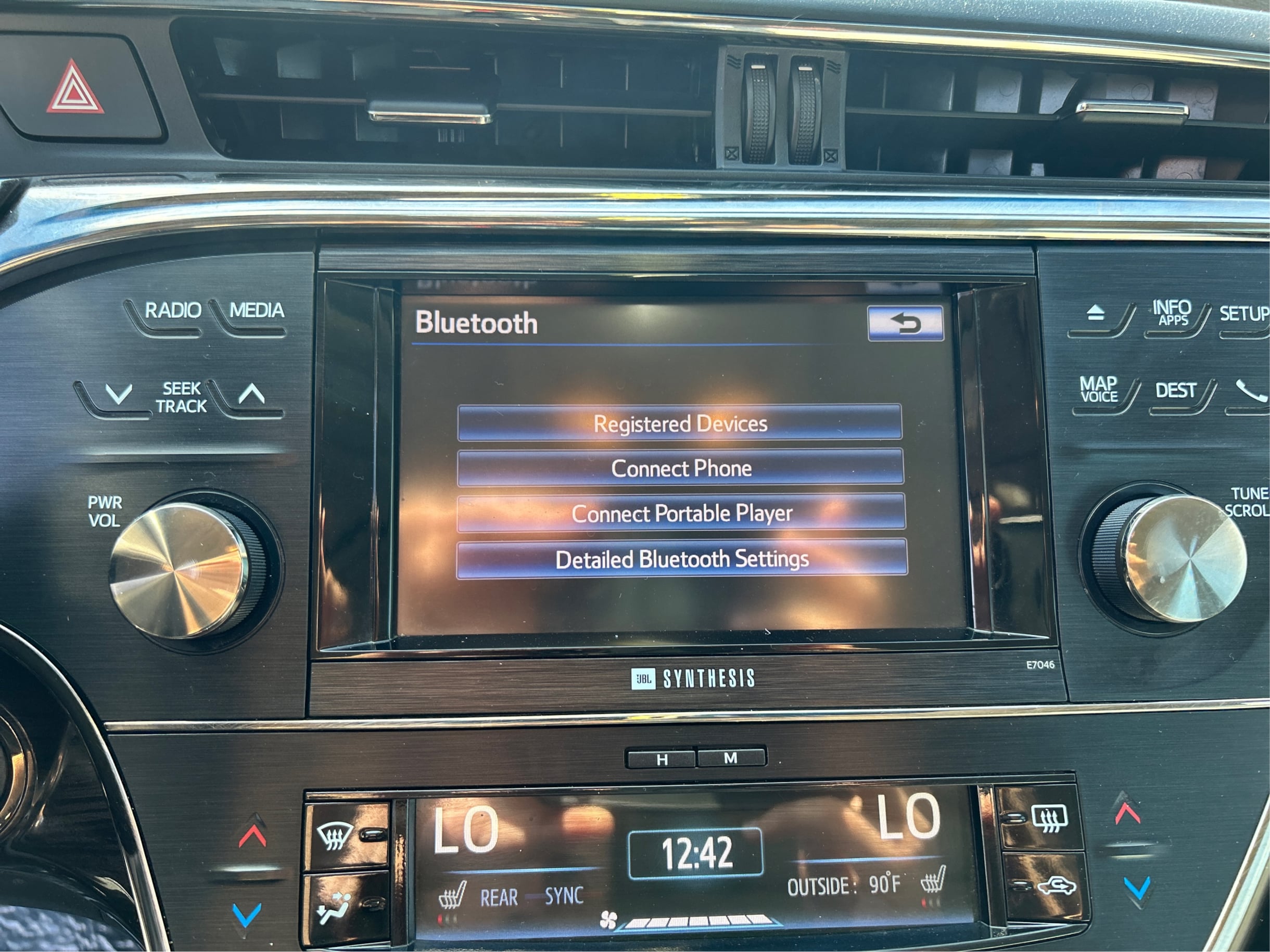 2013 Toyota Avalon Limited photo 49