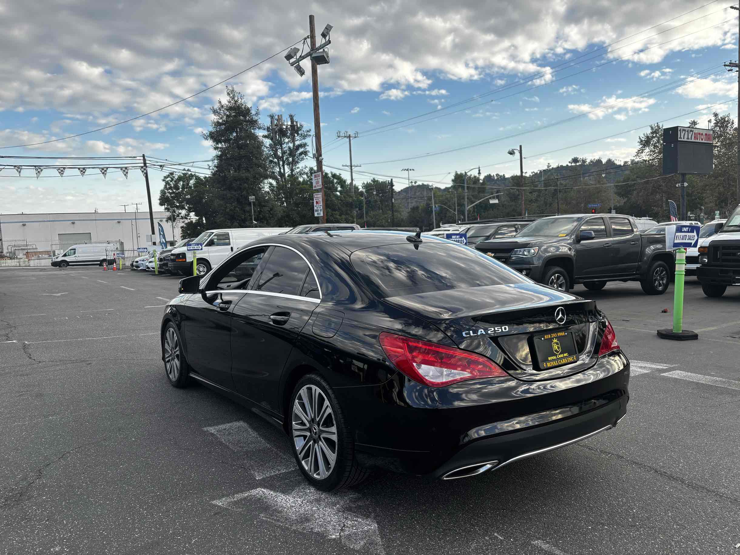 2018 Mercedes Benz CLA 250 photo 2