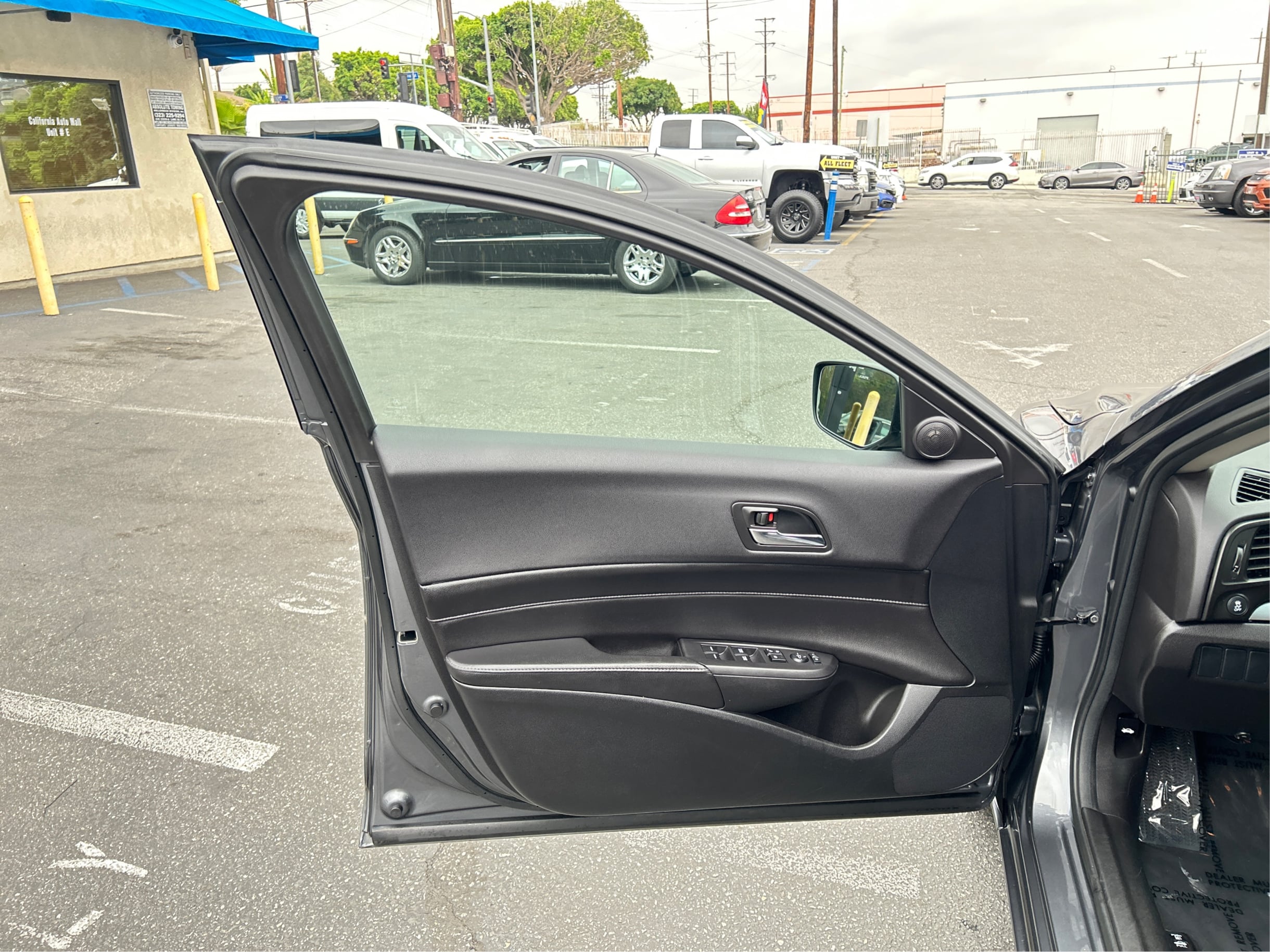 2014 Acura ILX 2.0L photo 22