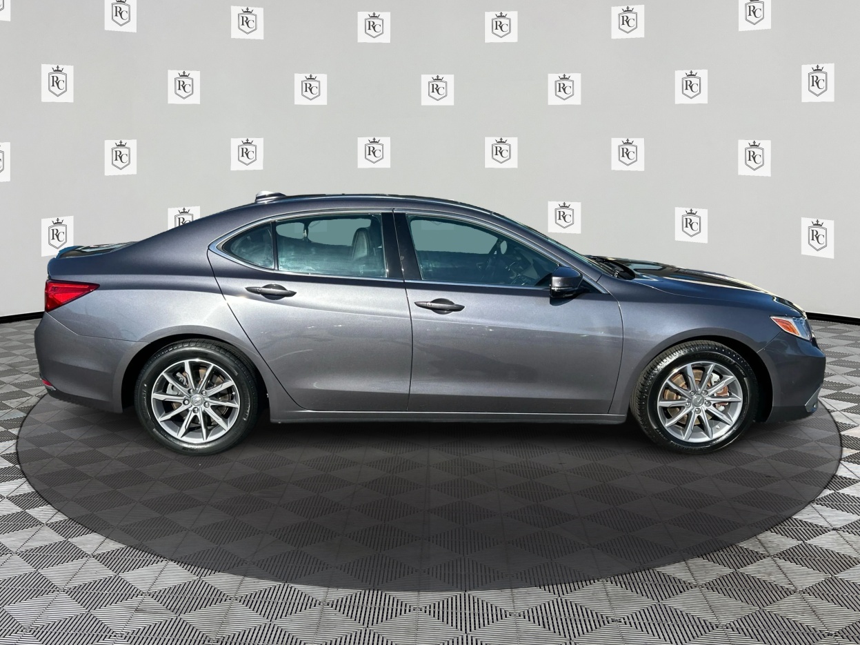 2018 Acura TLX Technology photo 4