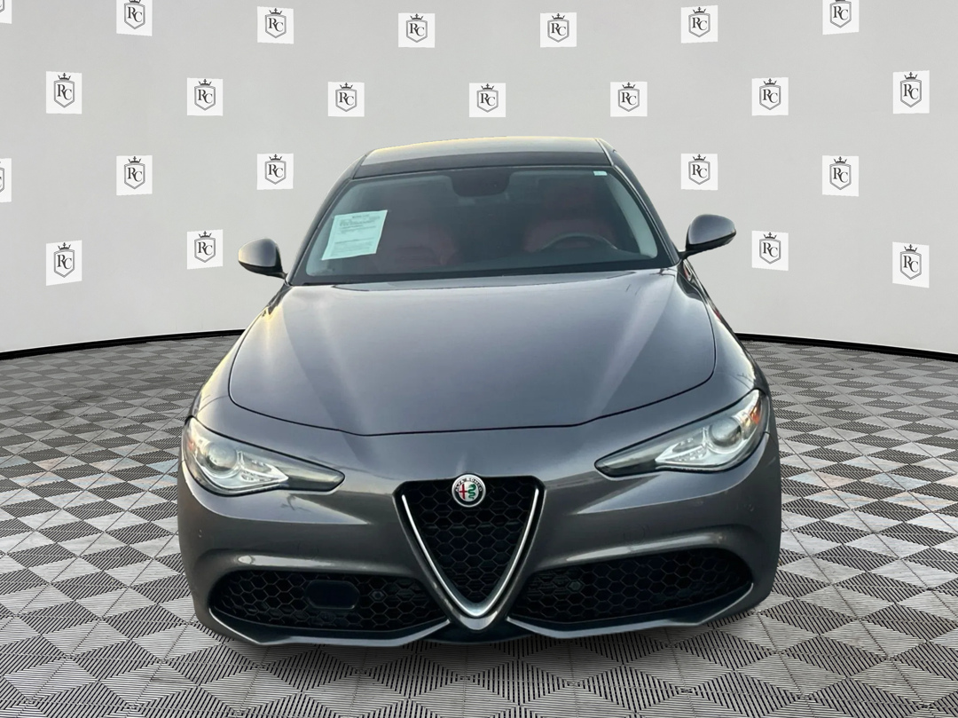 2018 Alfa Romeo Giulia Ti Sport photo 2