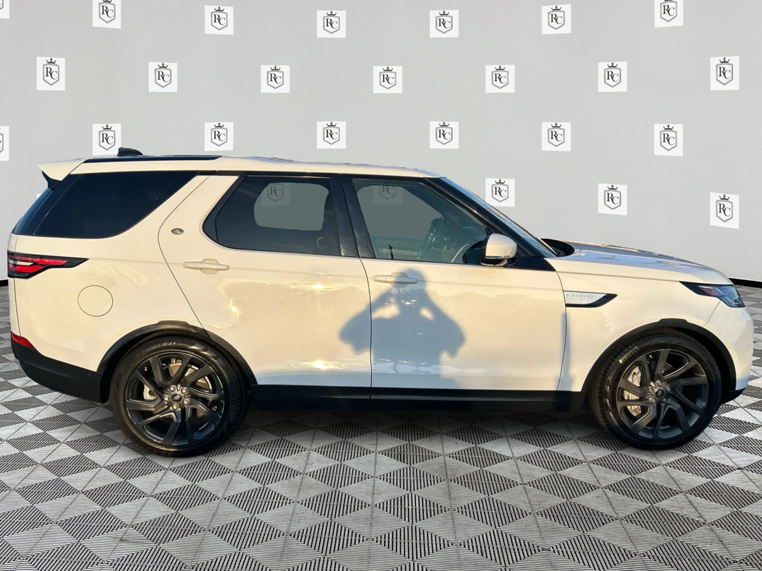 2018 Land Rover Discovery HSE photo 4