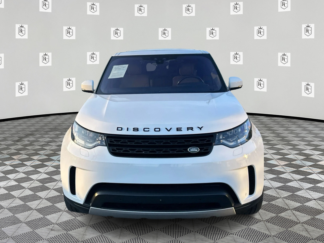 2018 Land Rover Discovery HSE photo 2
