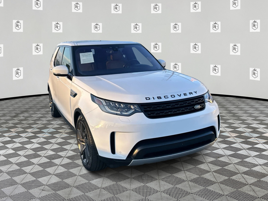 2018 Land Rover Discovery HSE photo 3