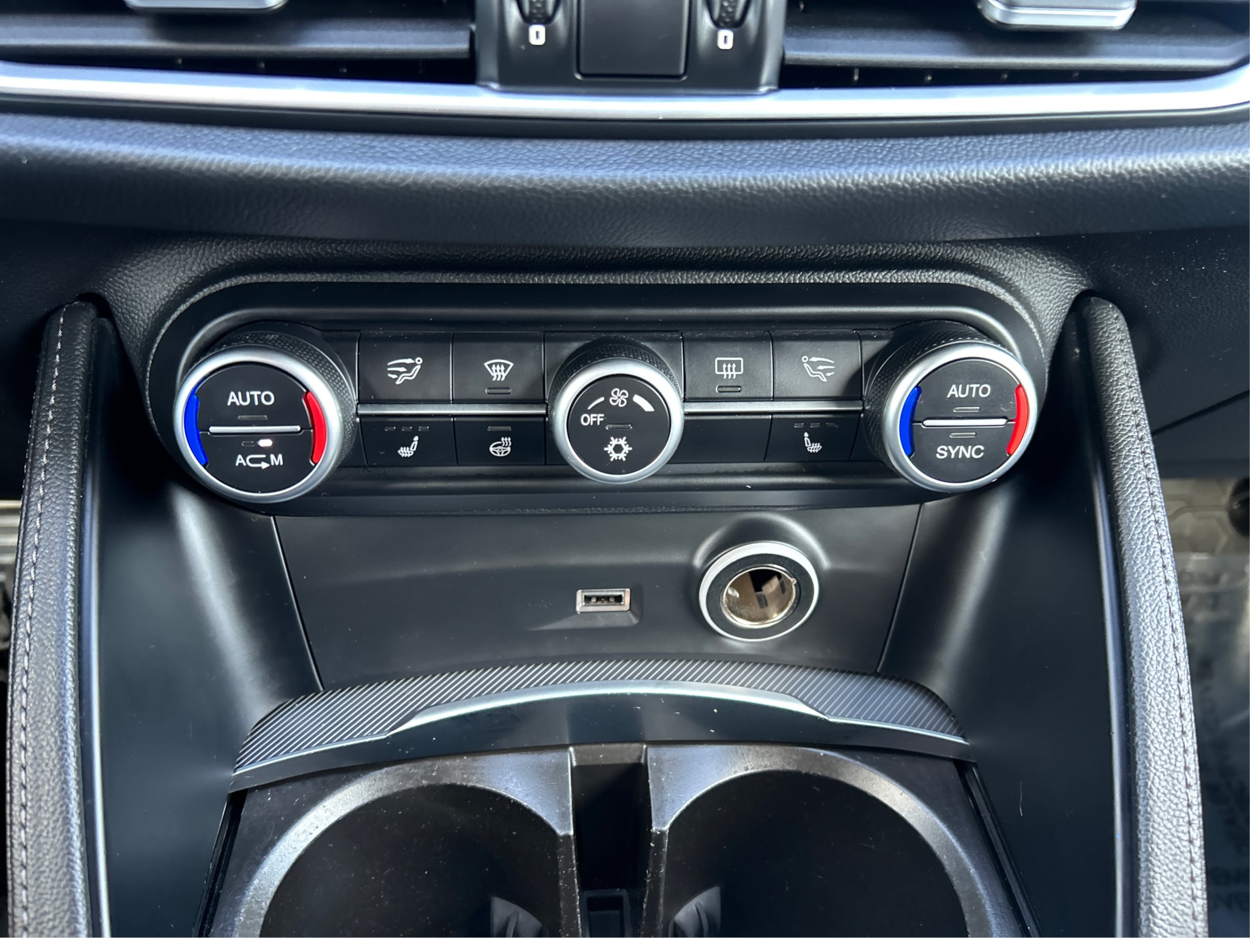 2018 Alfa Romeo Stelvio Ti Sport - Photo 49