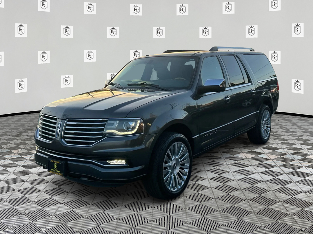 2016 Lincoln Navigator 4x4 L Select's photo