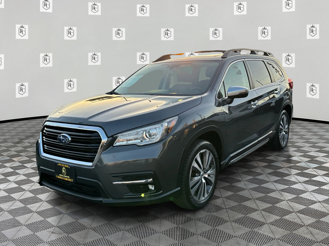 2019 Subaru Ascent Touring's photo