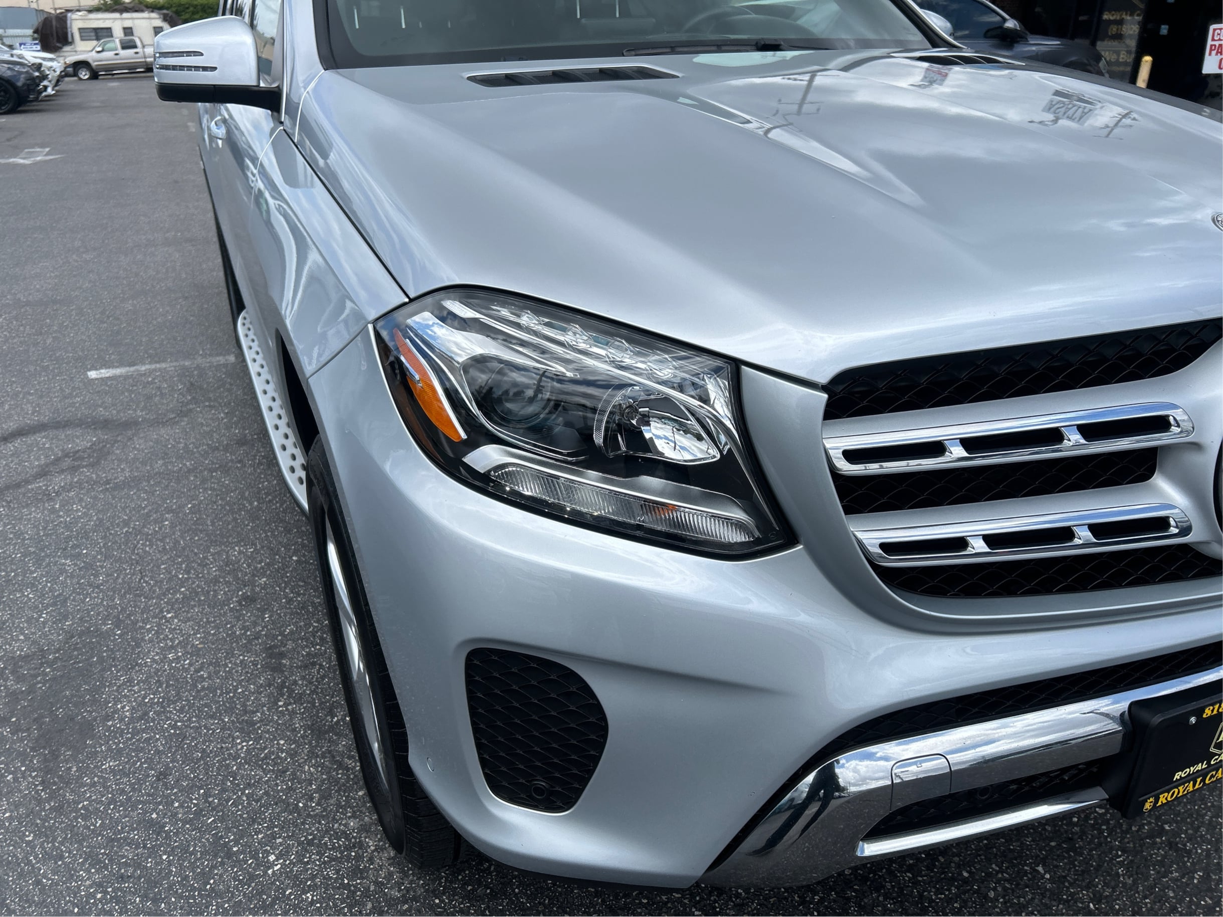 Photo 41 of this Mercedes-Benz GLS 450