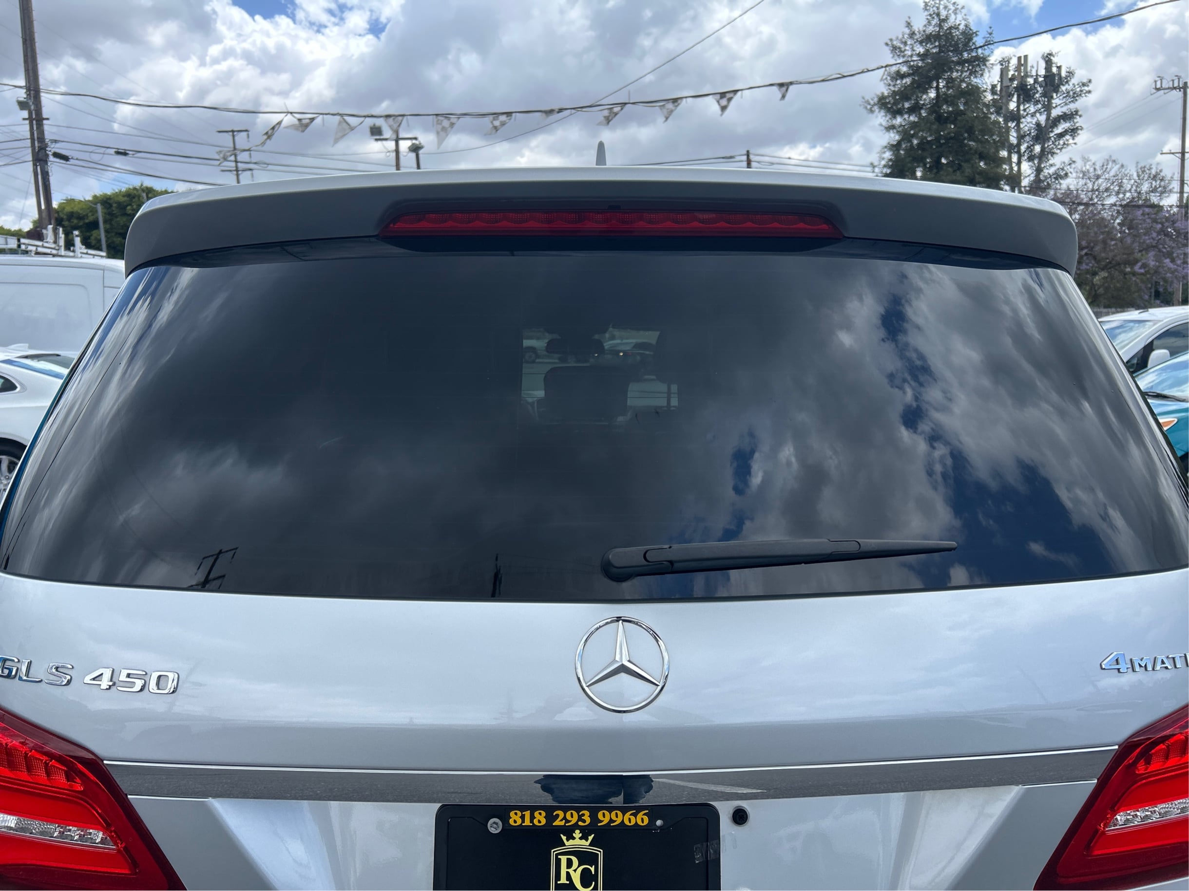 Photo 33 of this Mercedes-Benz GLS 450