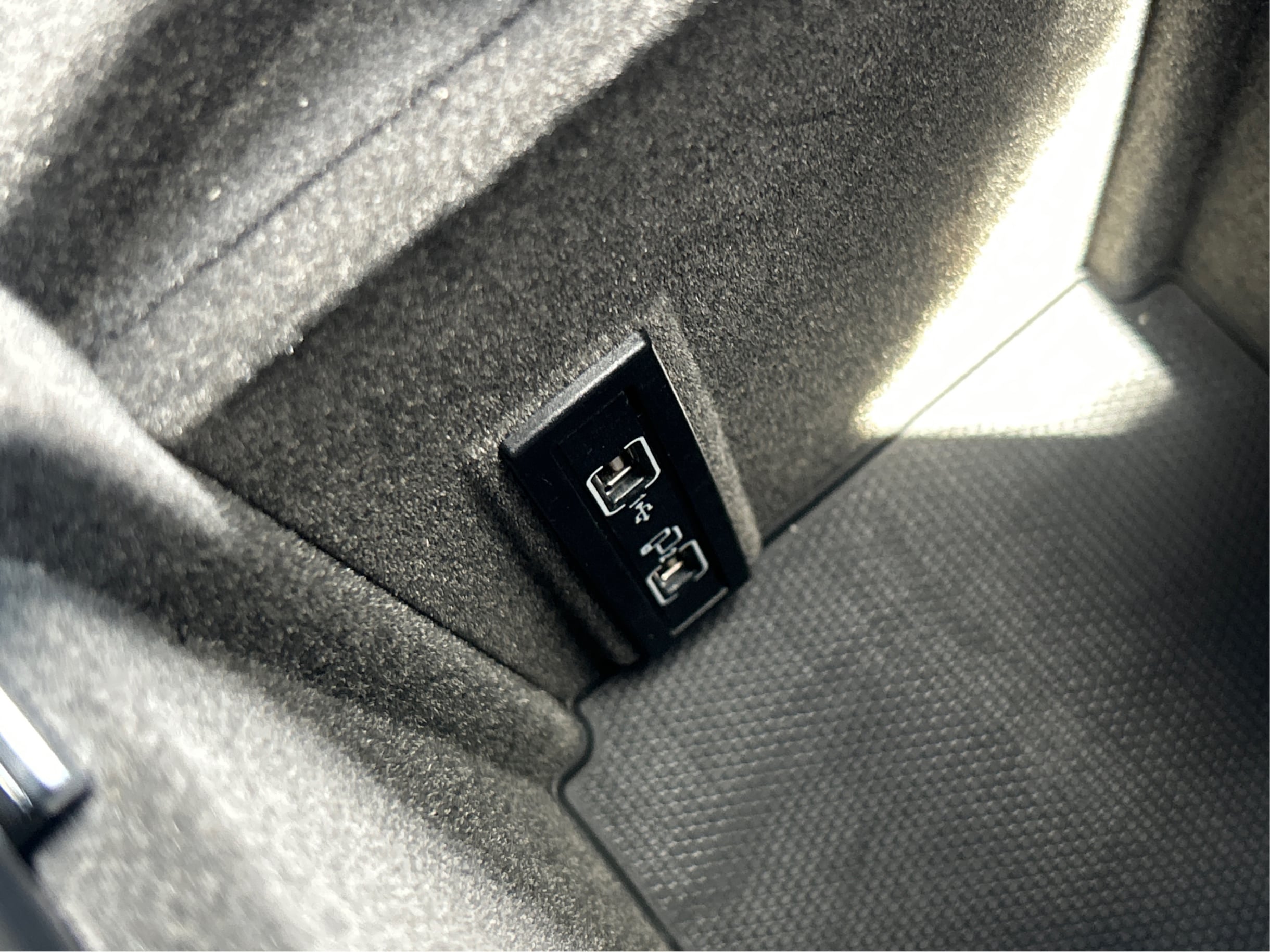 Photo 64 of this Mercedes-Benz GLS 450