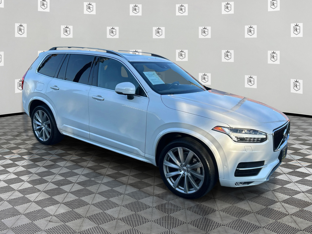 Photo 3 of this Volvo XC90