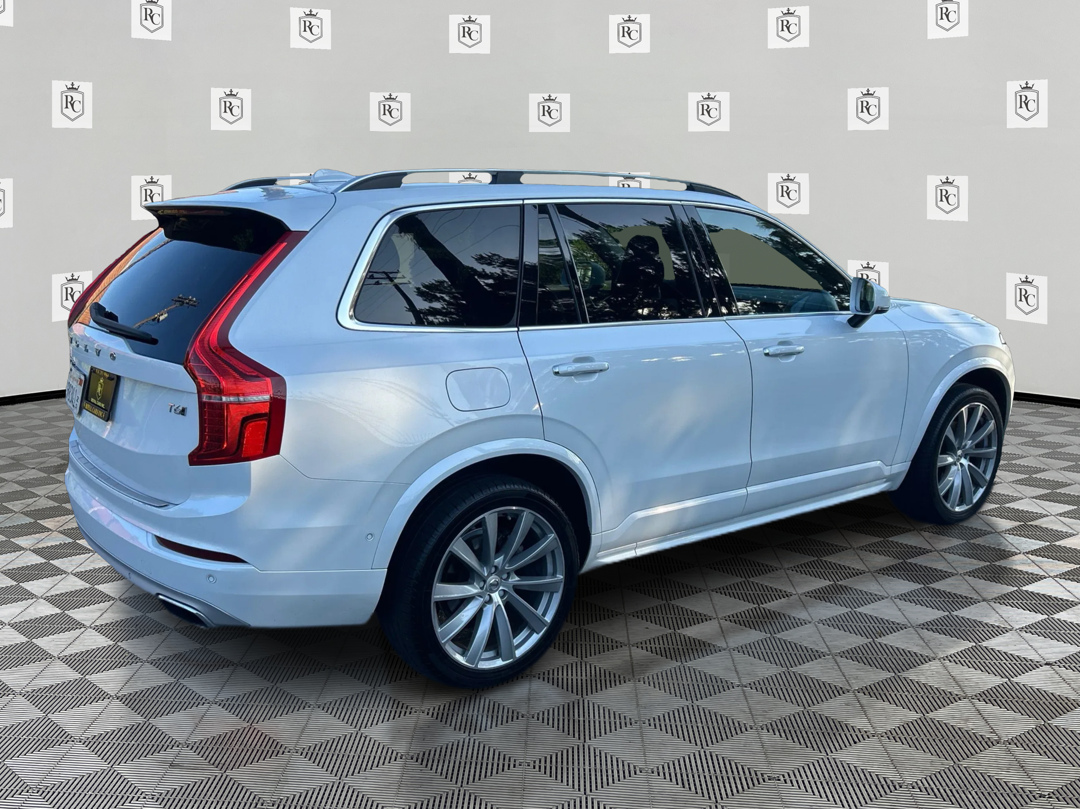 Photo 5 of this Volvo XC90