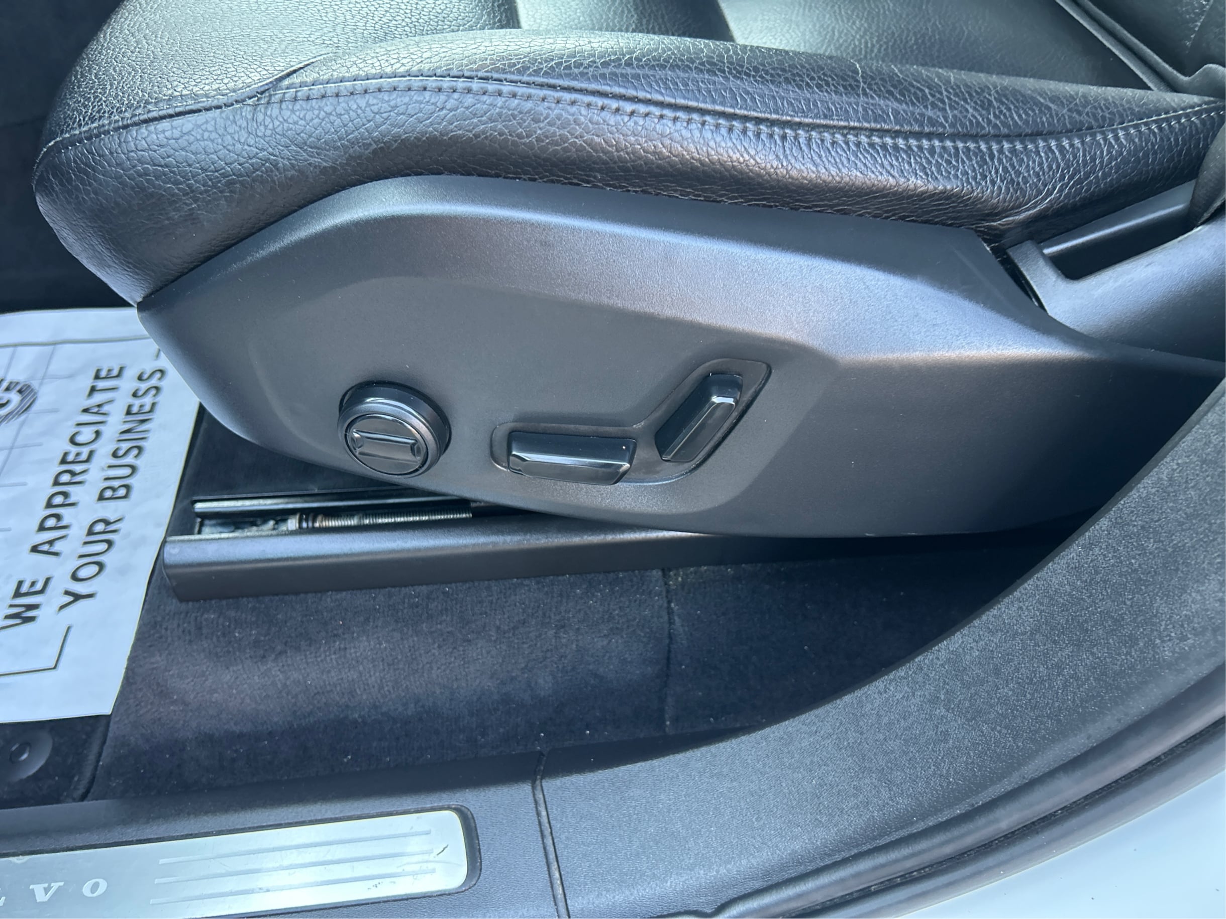 Photo 22 of this Volvo XC90