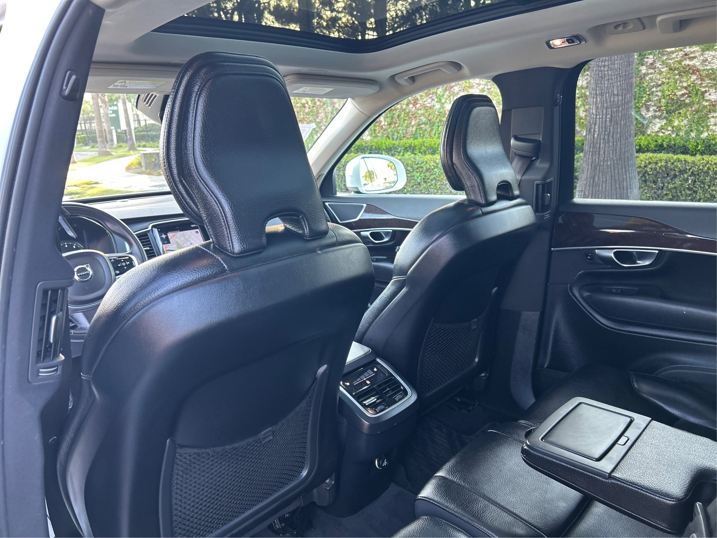 Photo 24 of this Volvo XC90
