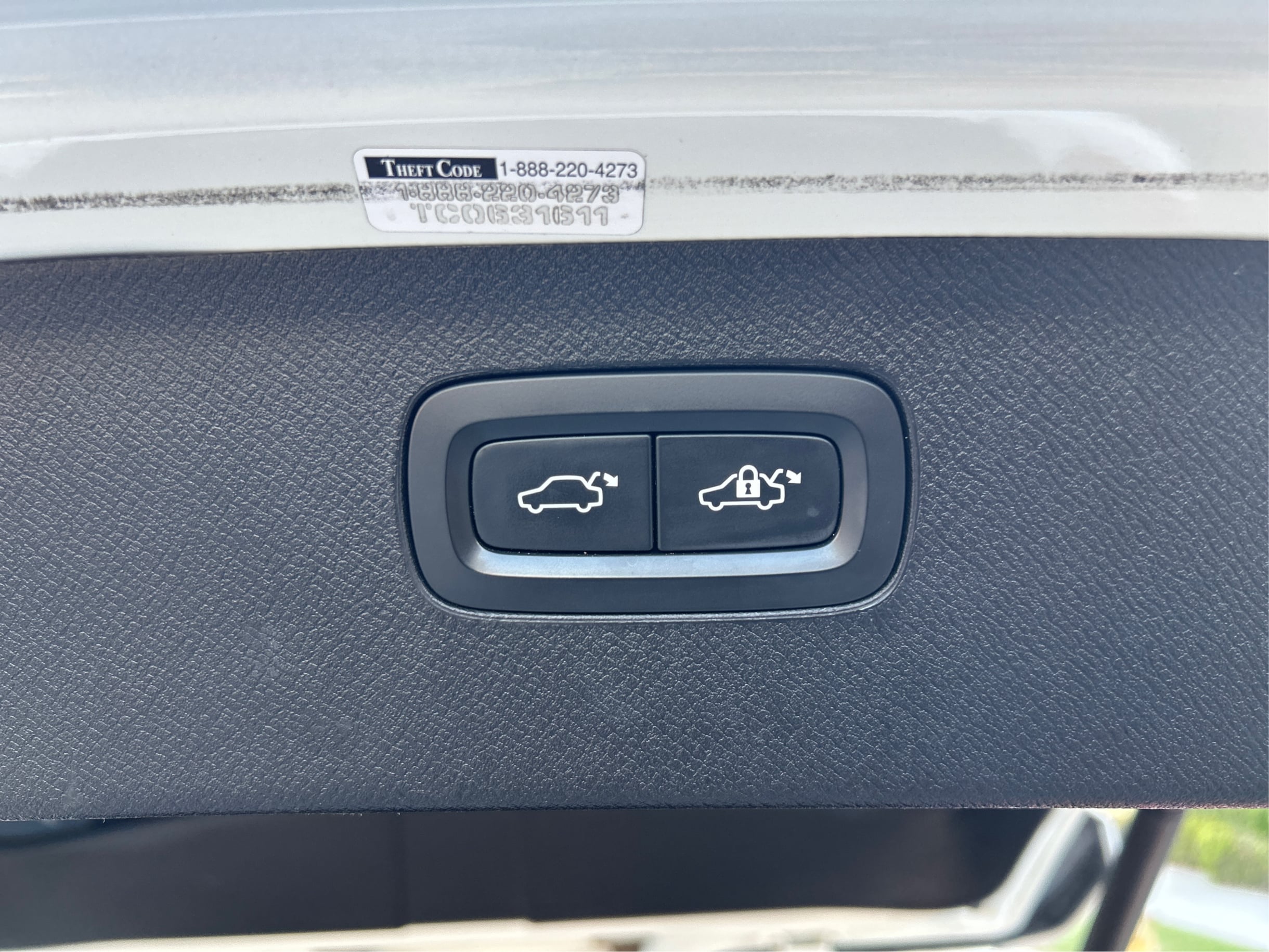 Photo 44 of this Volvo XC90