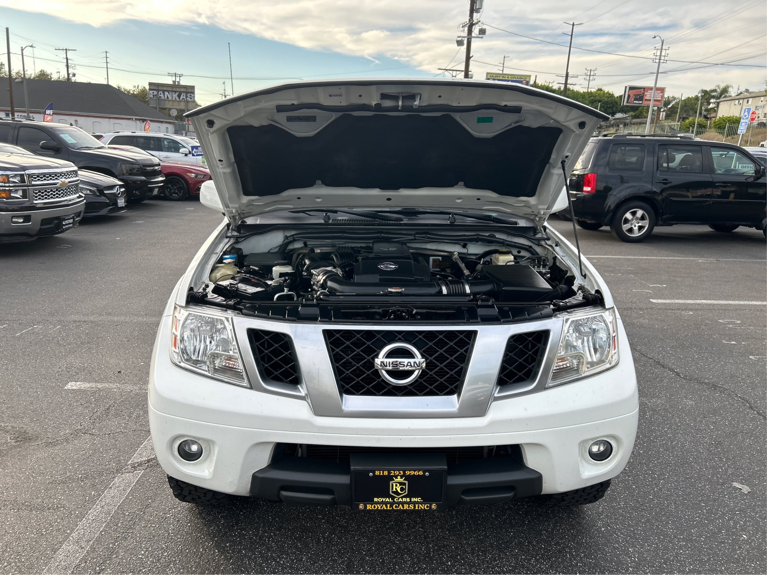 Photo 11 of this Nissan Frontier