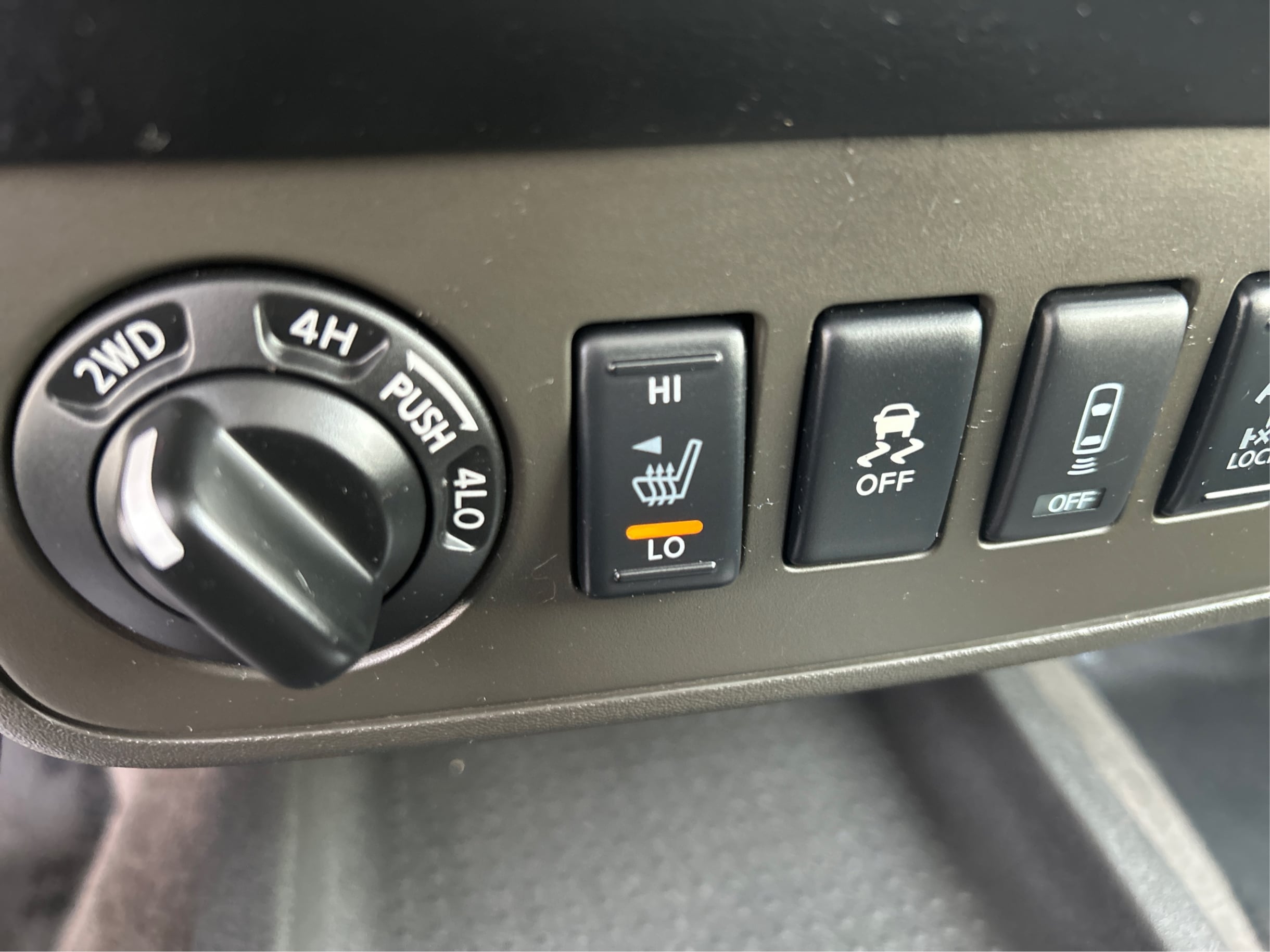 Photo 57 of this Nissan Frontier