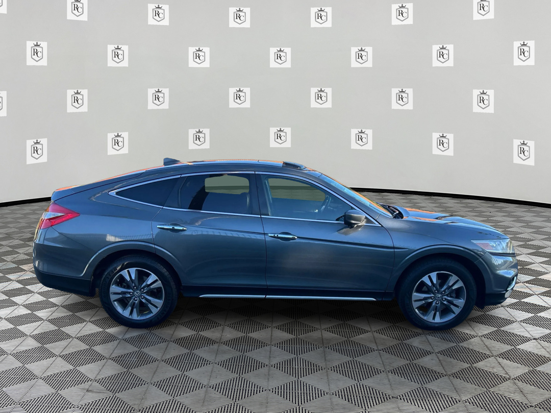 Photo 4 of this Honda Crosstour