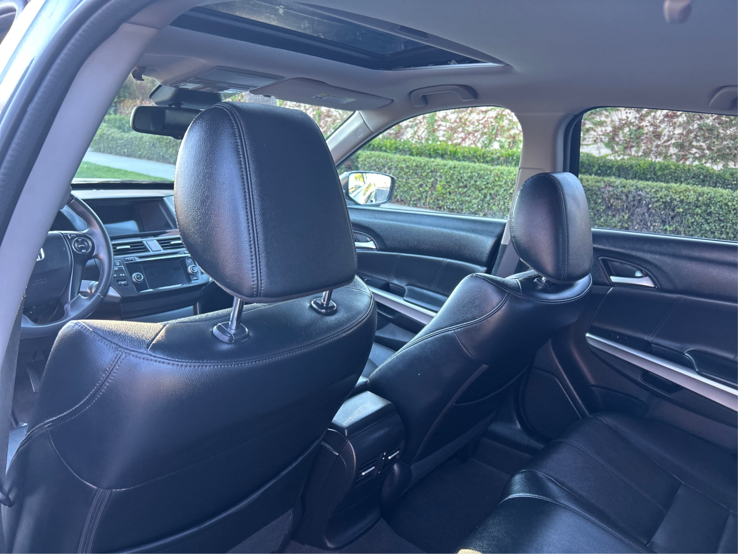 Photo 24 of this Honda Crosstour