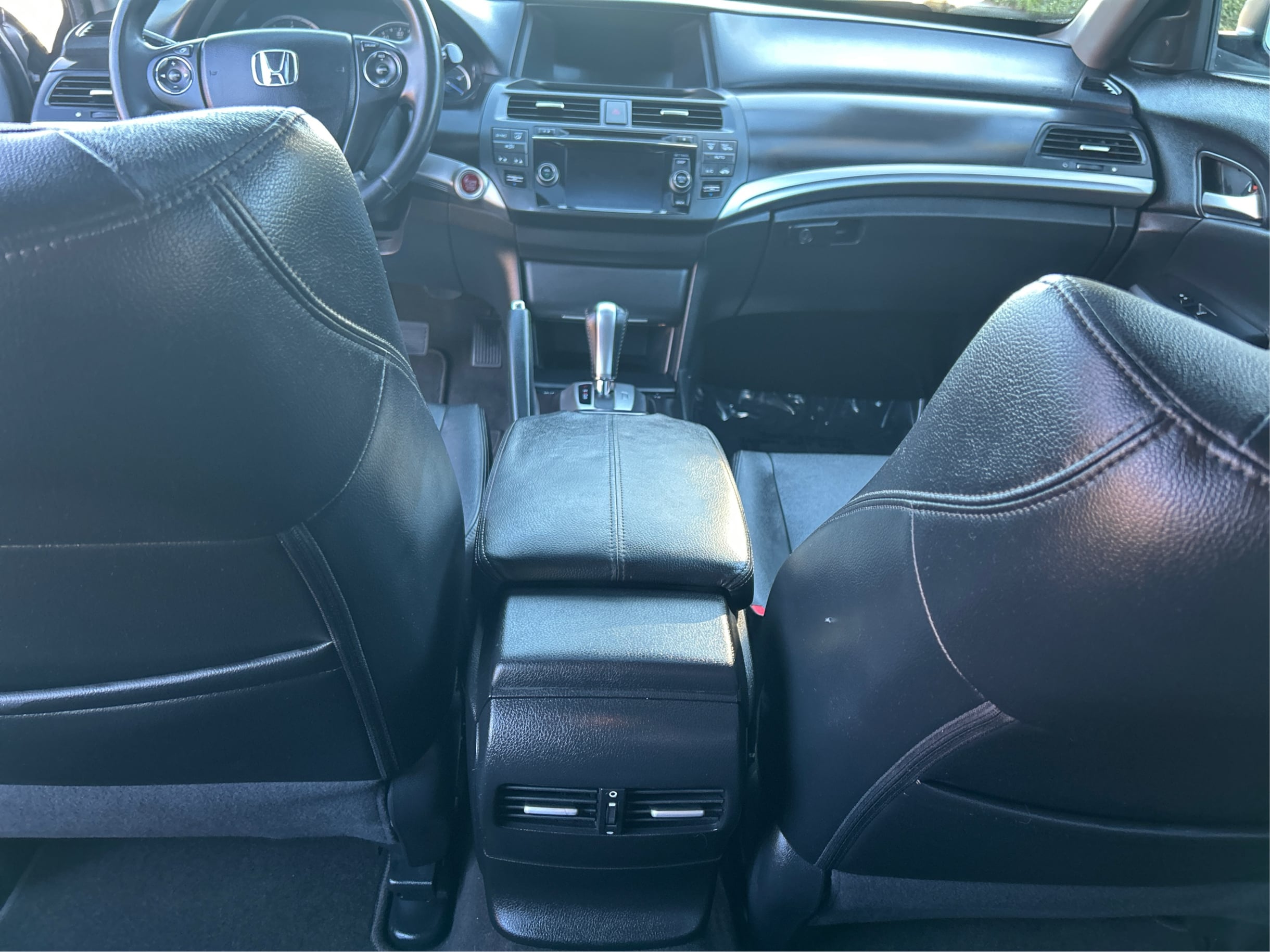 Photo 25 of this Honda Crosstour