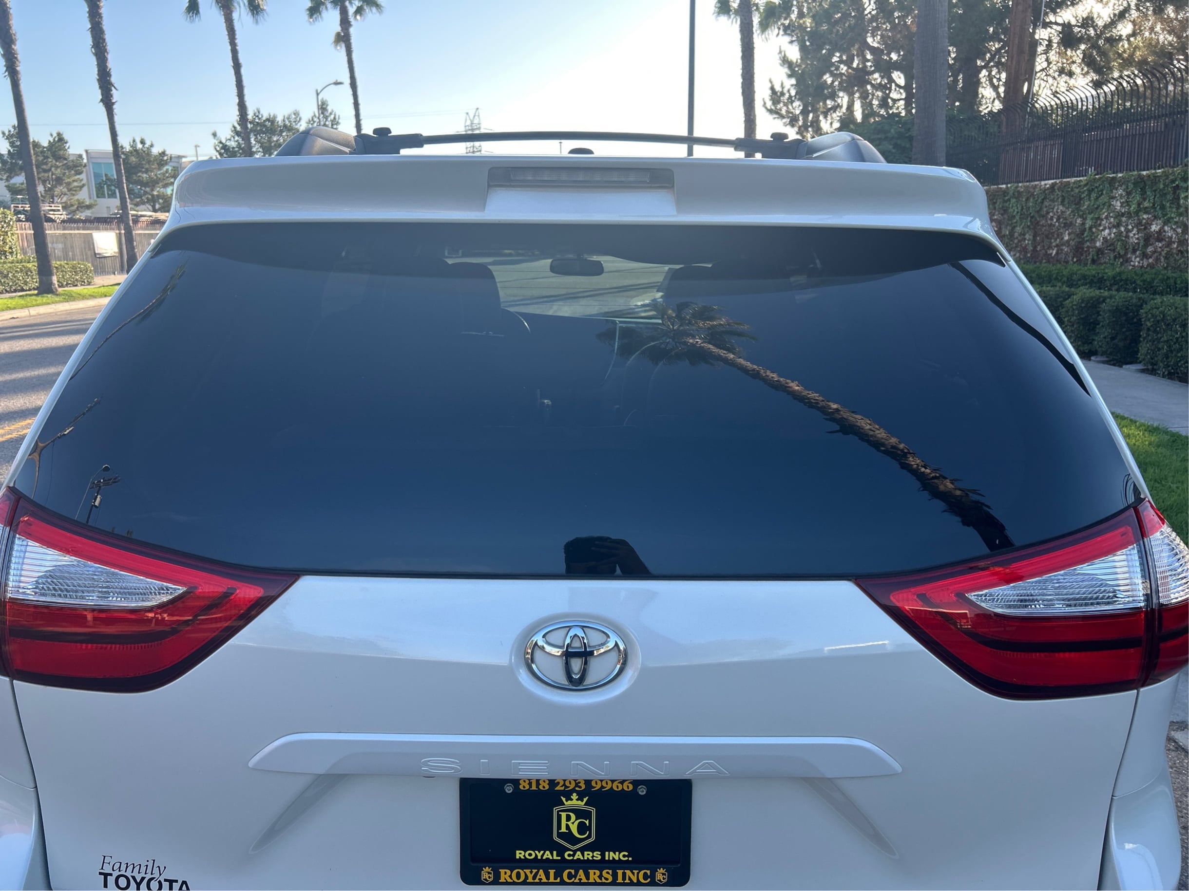 Photo 33 of this Toyota Sienna