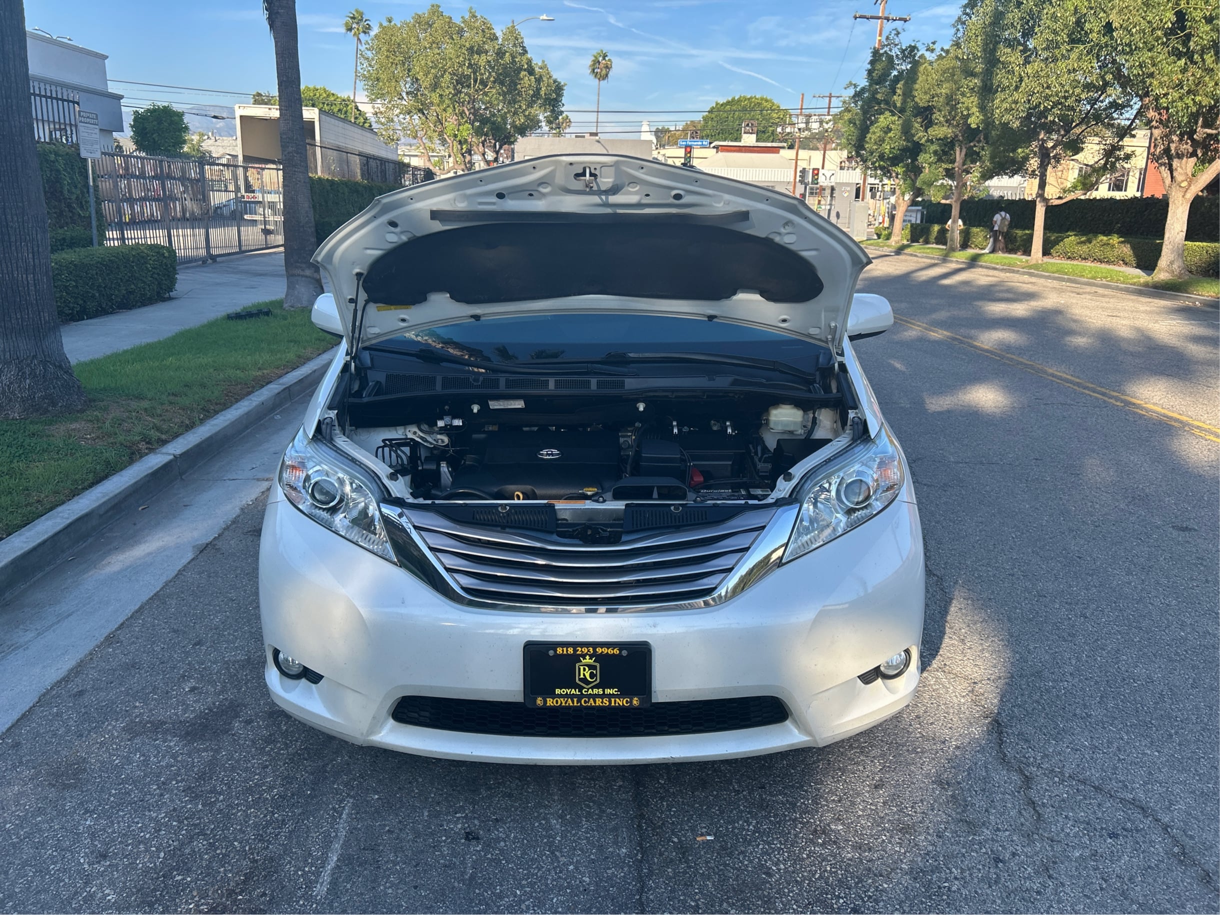 Photo 11 of this Toyota Sienna