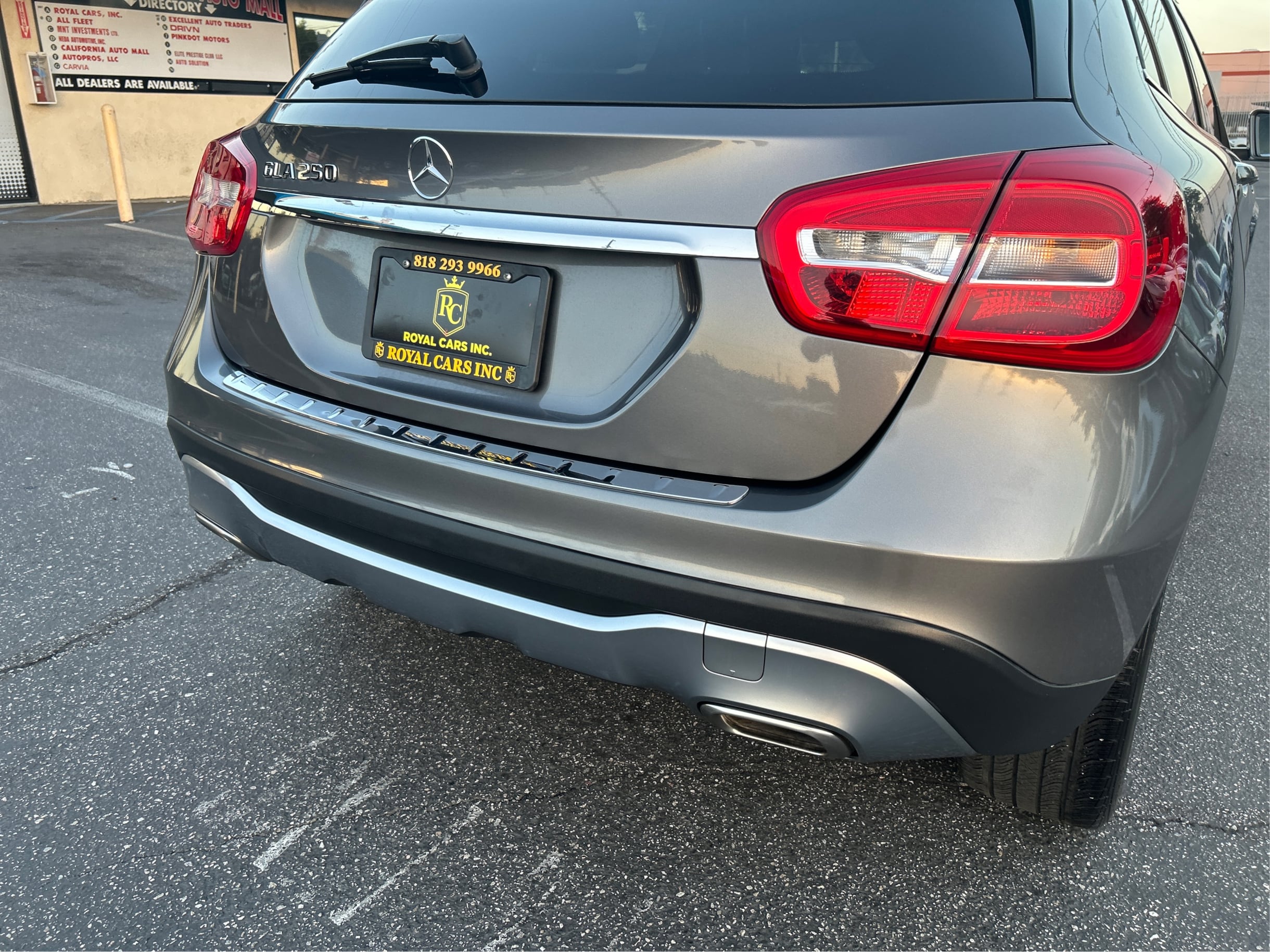 Photo 34 of this Mercedes-Benz GLA 250