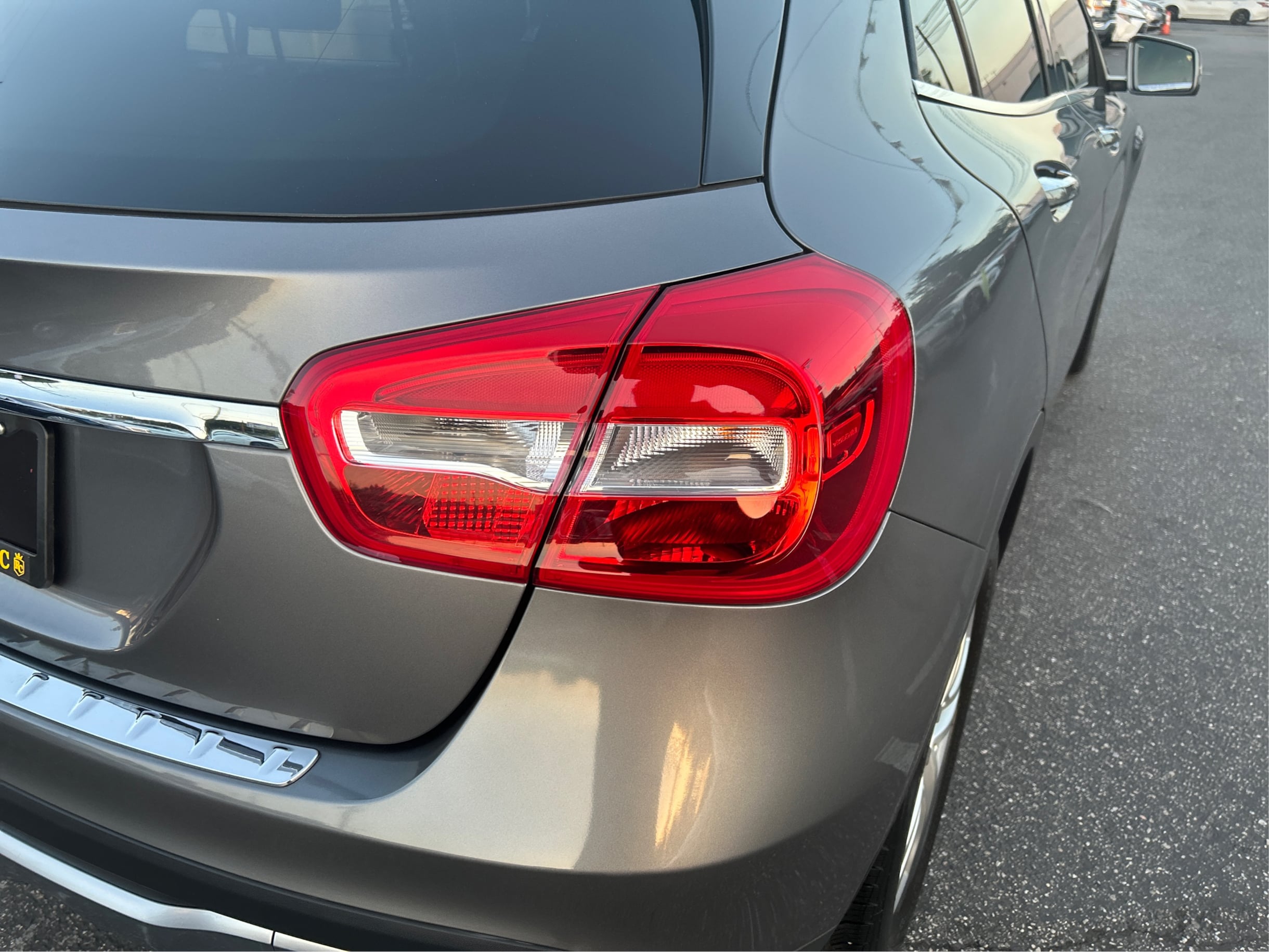 Photo 40 of this Mercedes-Benz GLA 250