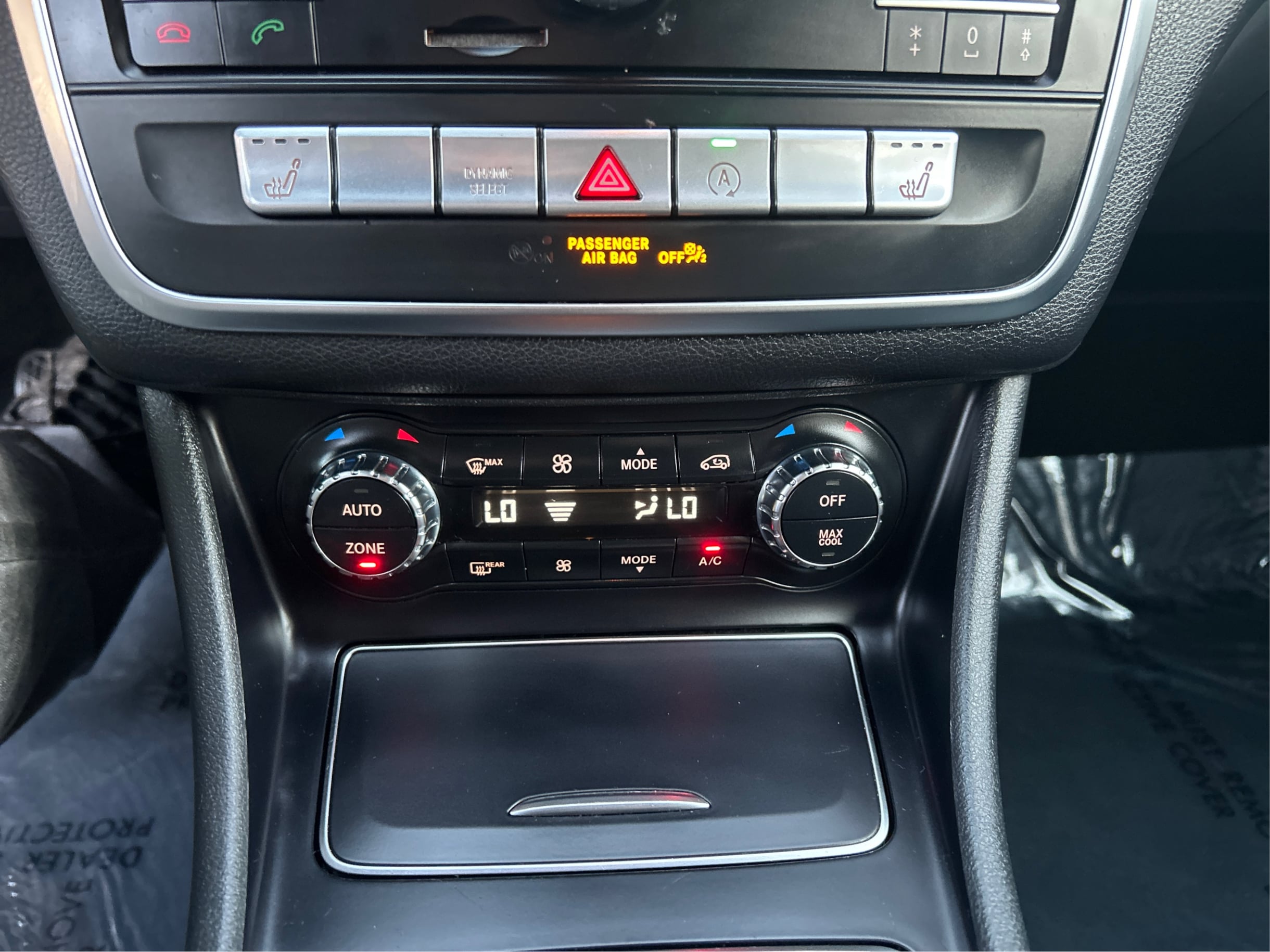 Photo 47 of this Mercedes-Benz GLA 250