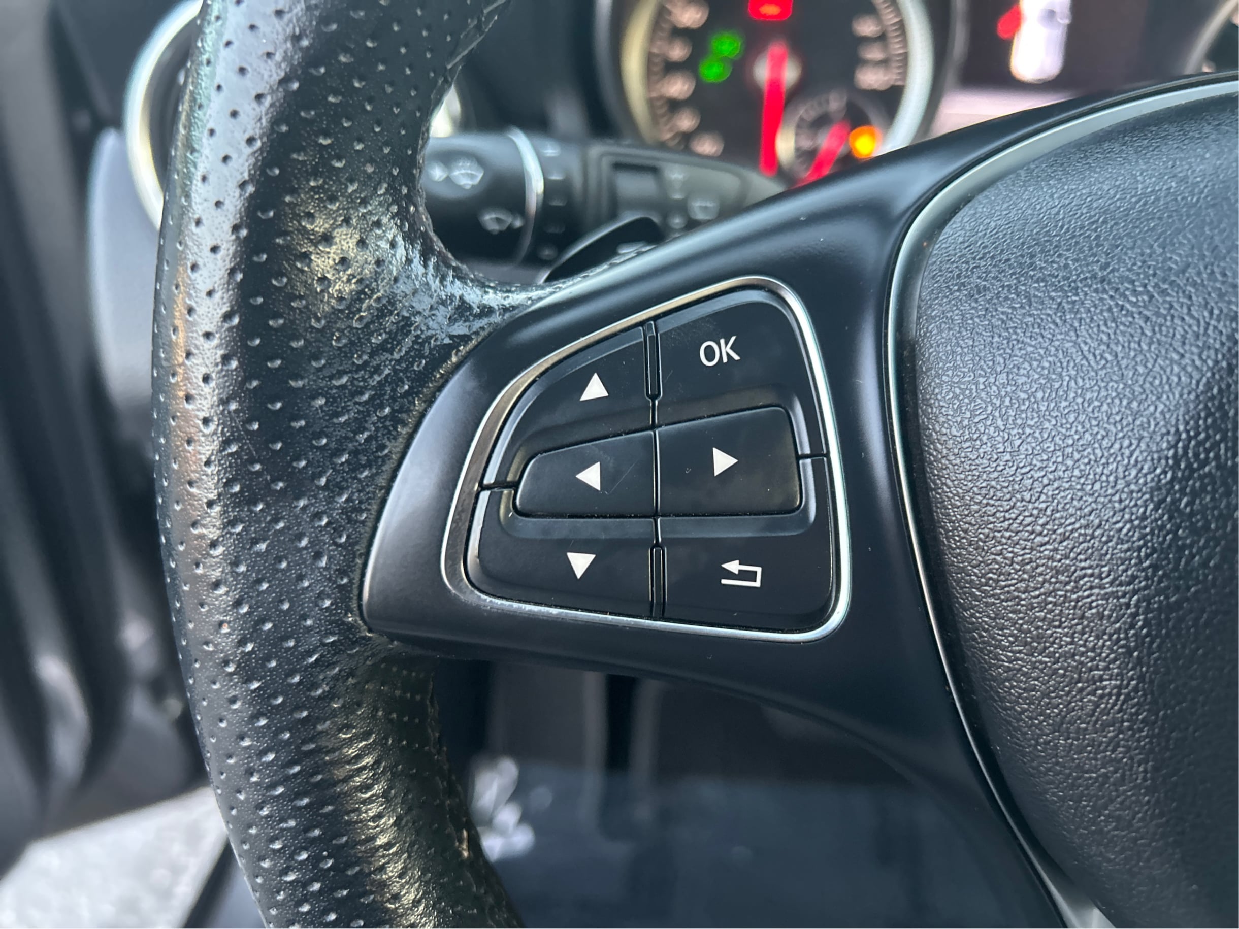 Photo 49 of this Mercedes-Benz GLA 250
