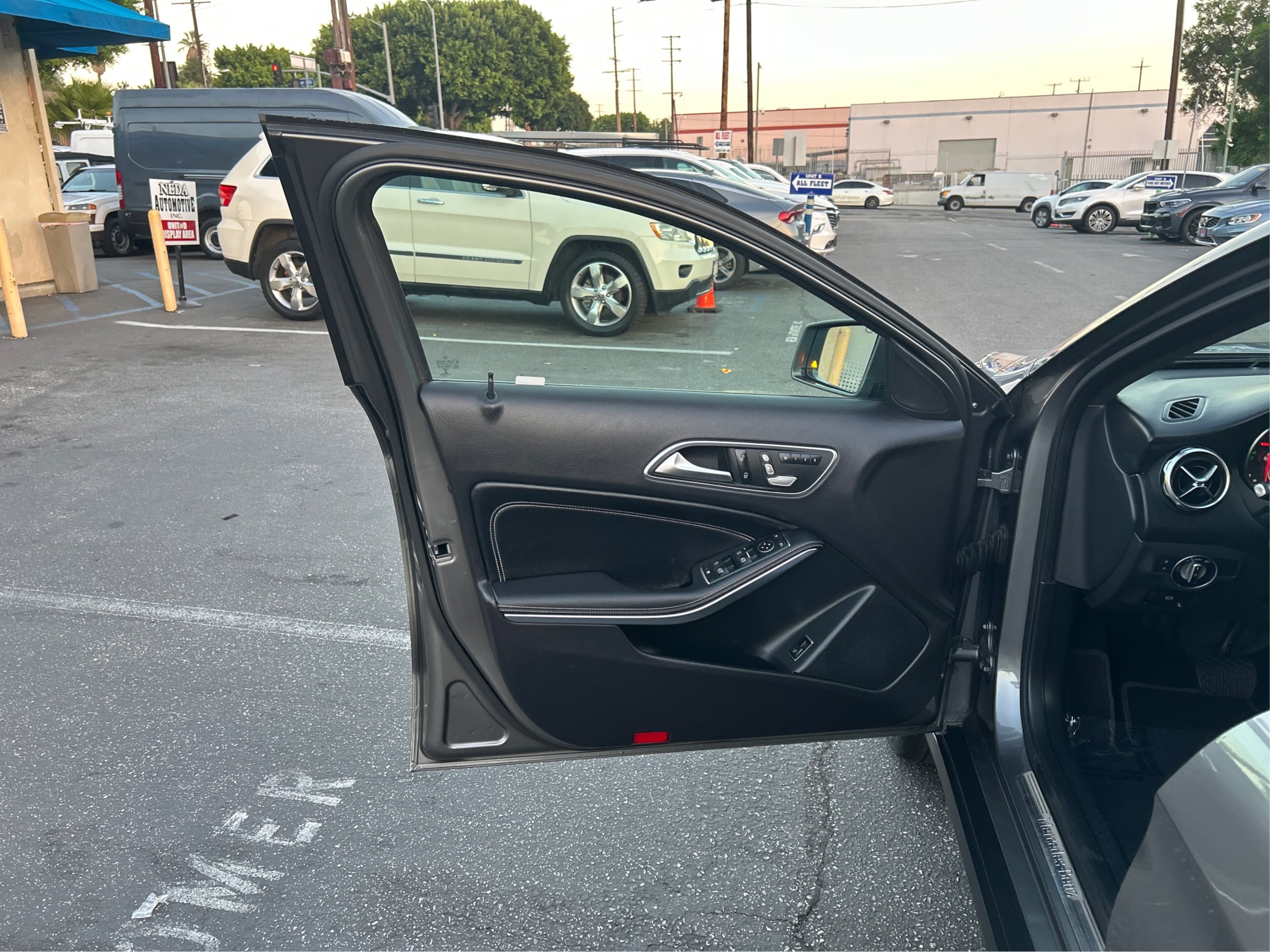 Photo 23 of this Mercedes-Benz GLA 250