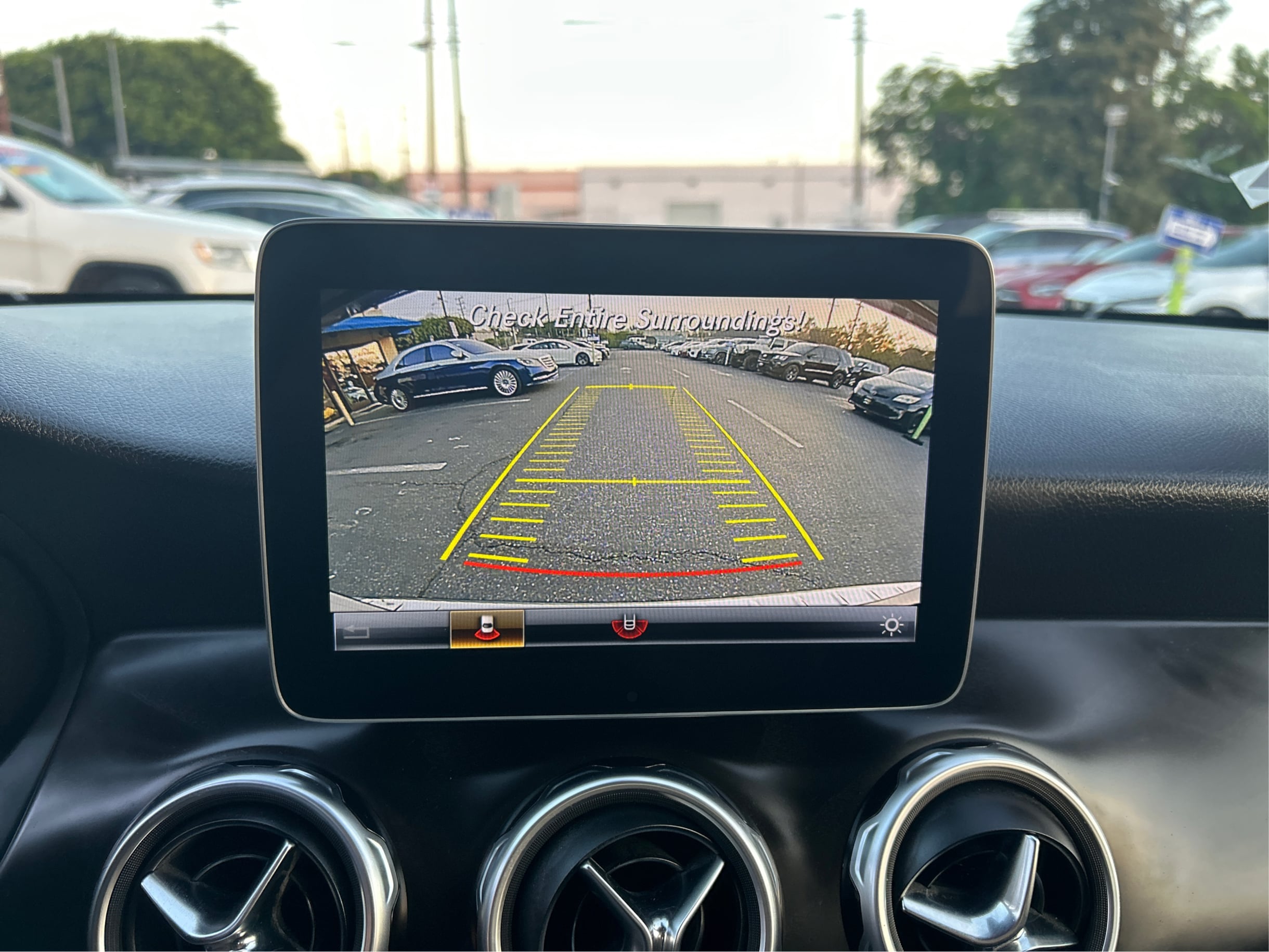 Photo 45 of this Mercedes-Benz GLA 250