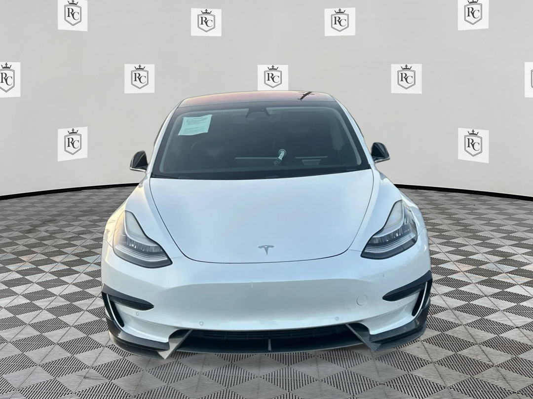 Photo 2 of this Tesla Model 3