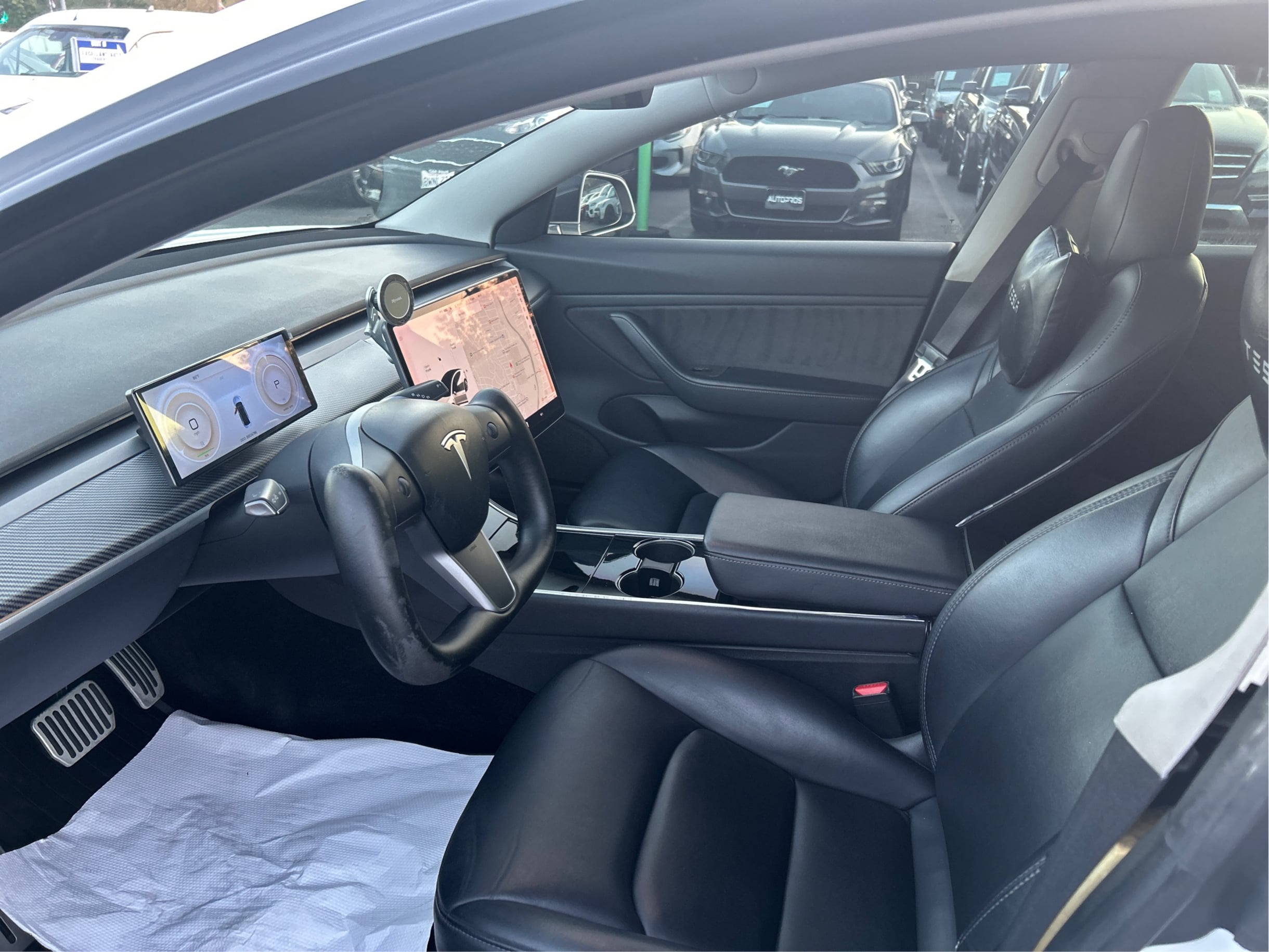 Photo 9 of this Tesla Model 3