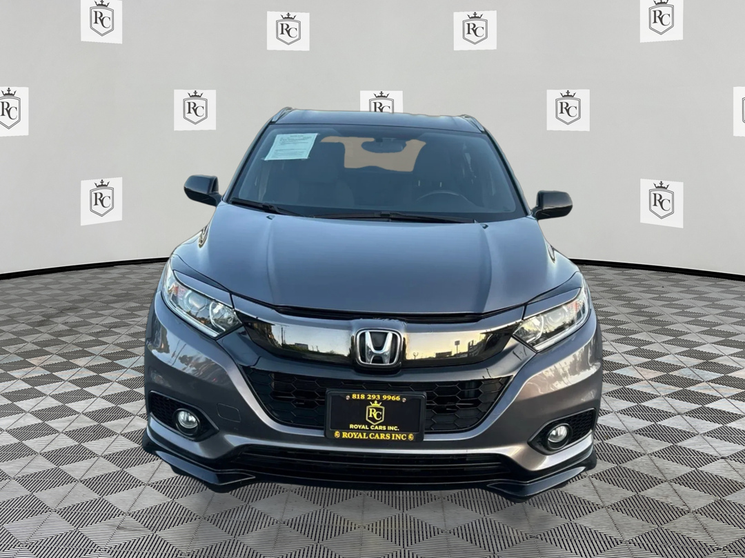 Photo 2 of this Honda HR-V