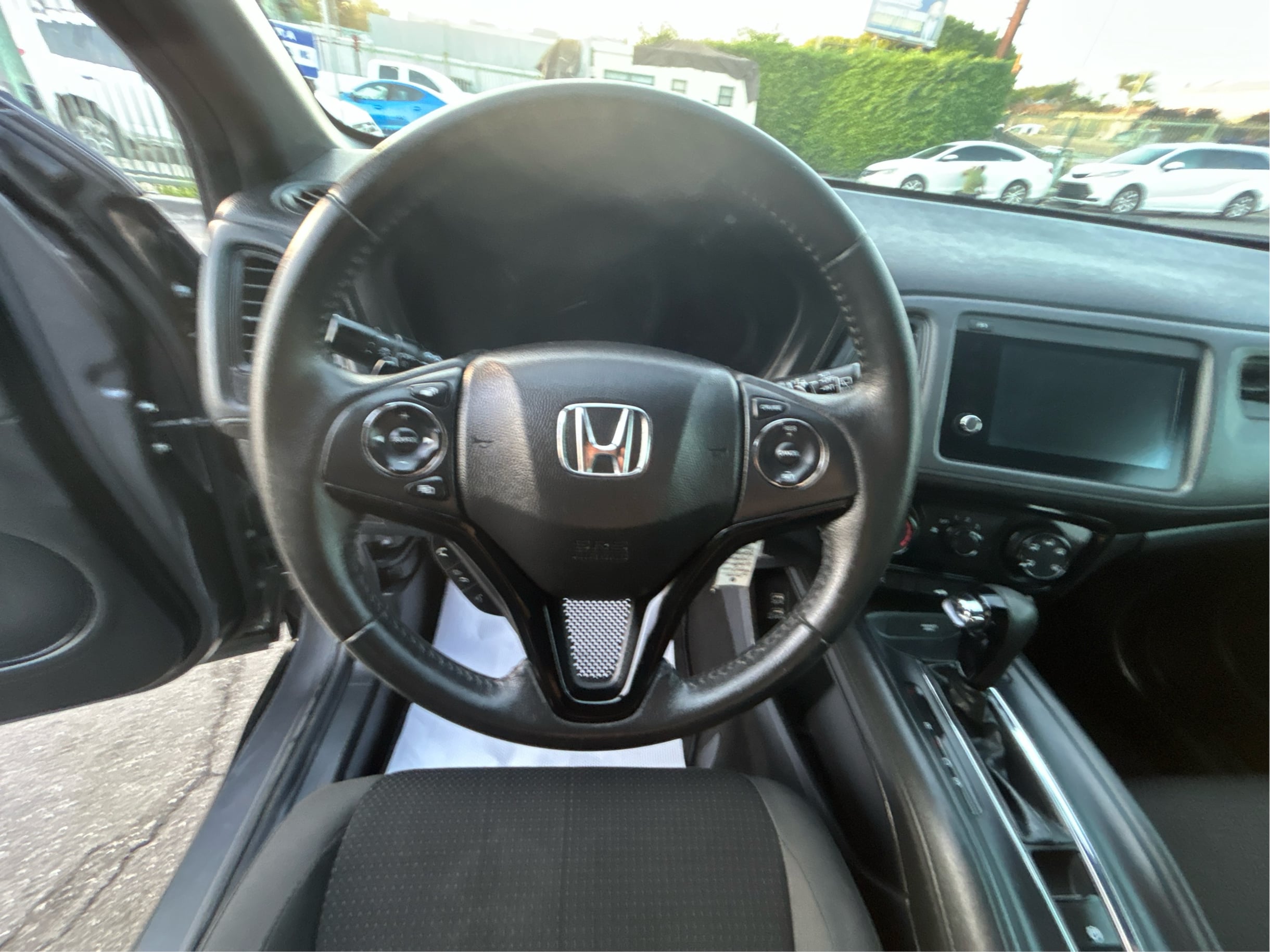 Photo 20 of this Honda HR-V