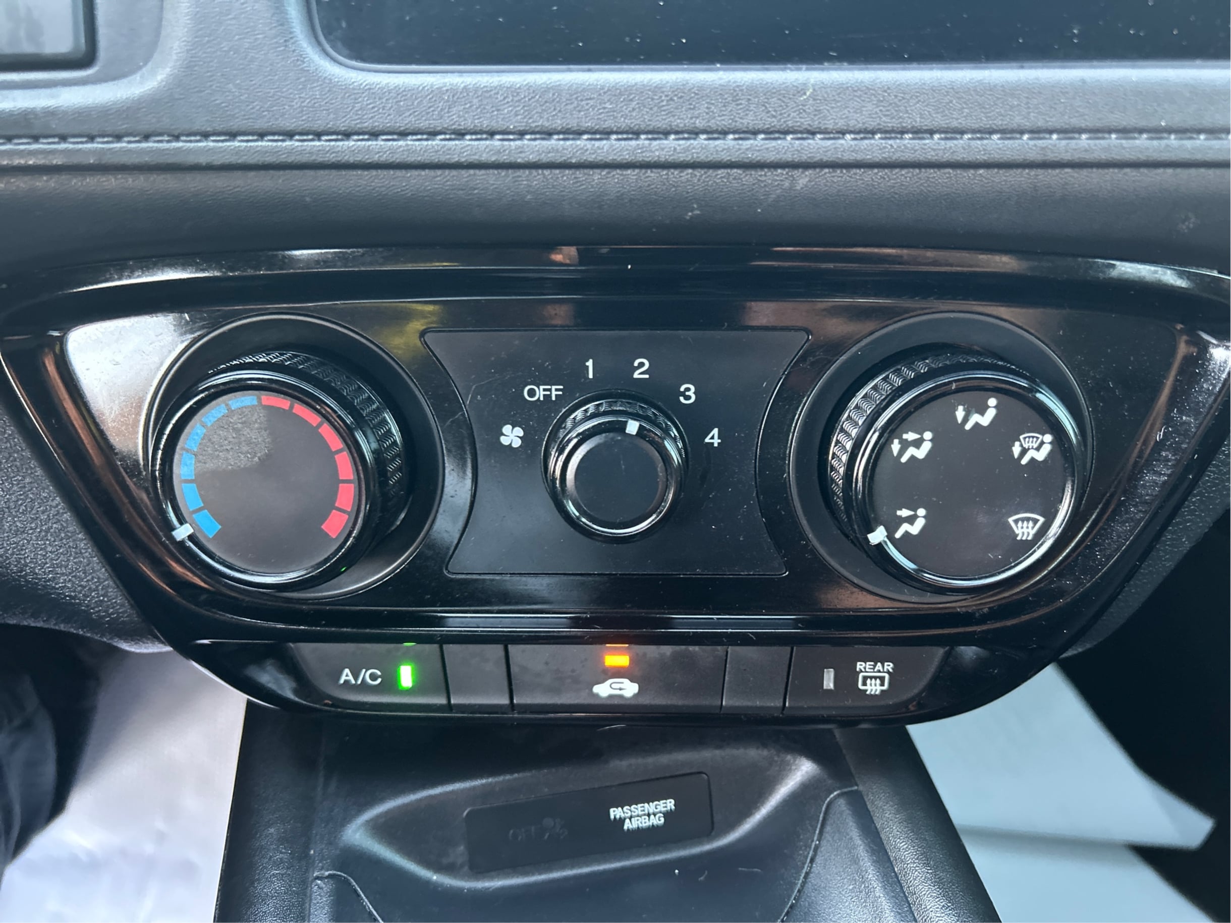 Photo 46 of this Honda HR-V
