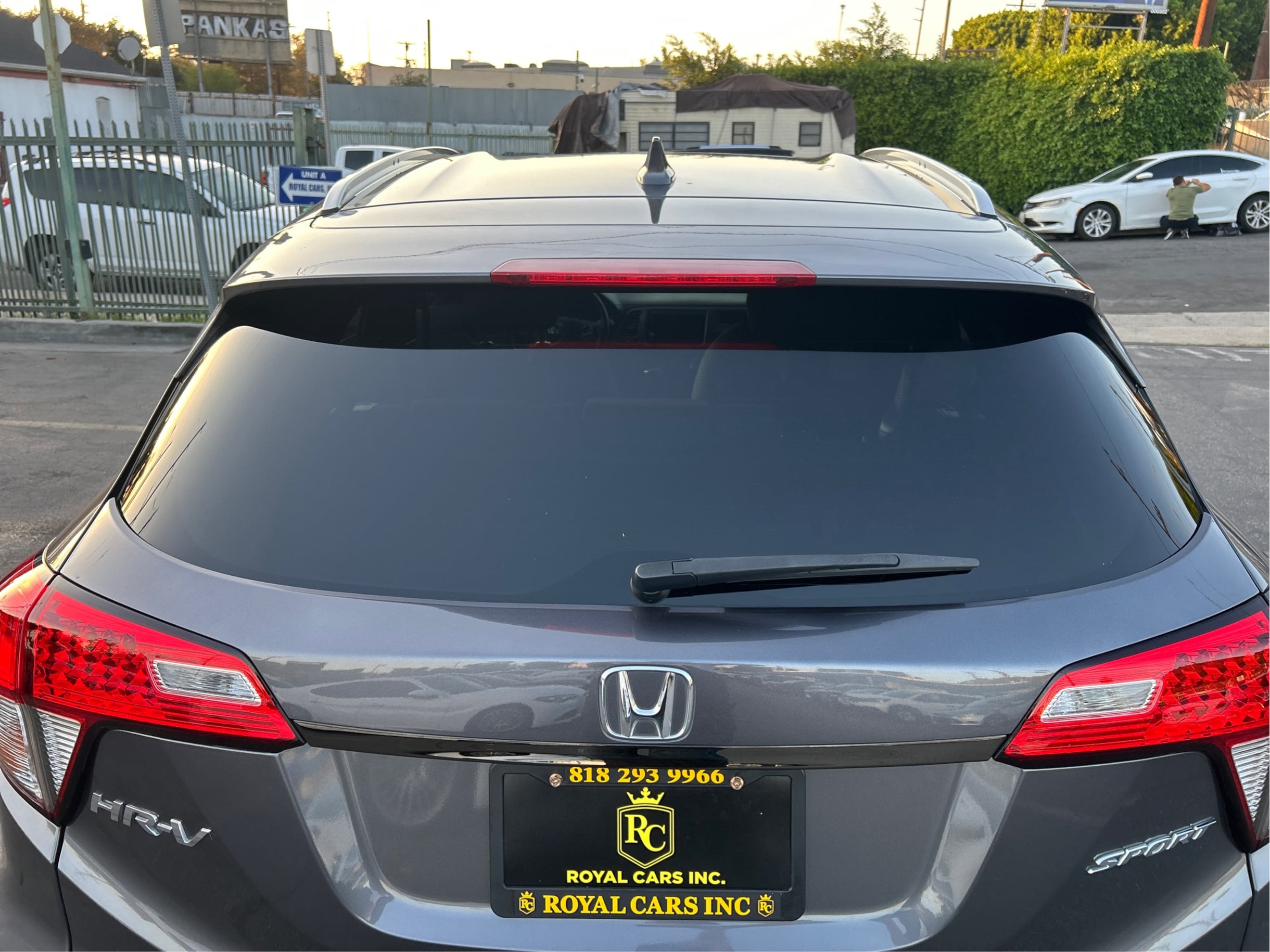 Photo 33 of this Honda HR-V