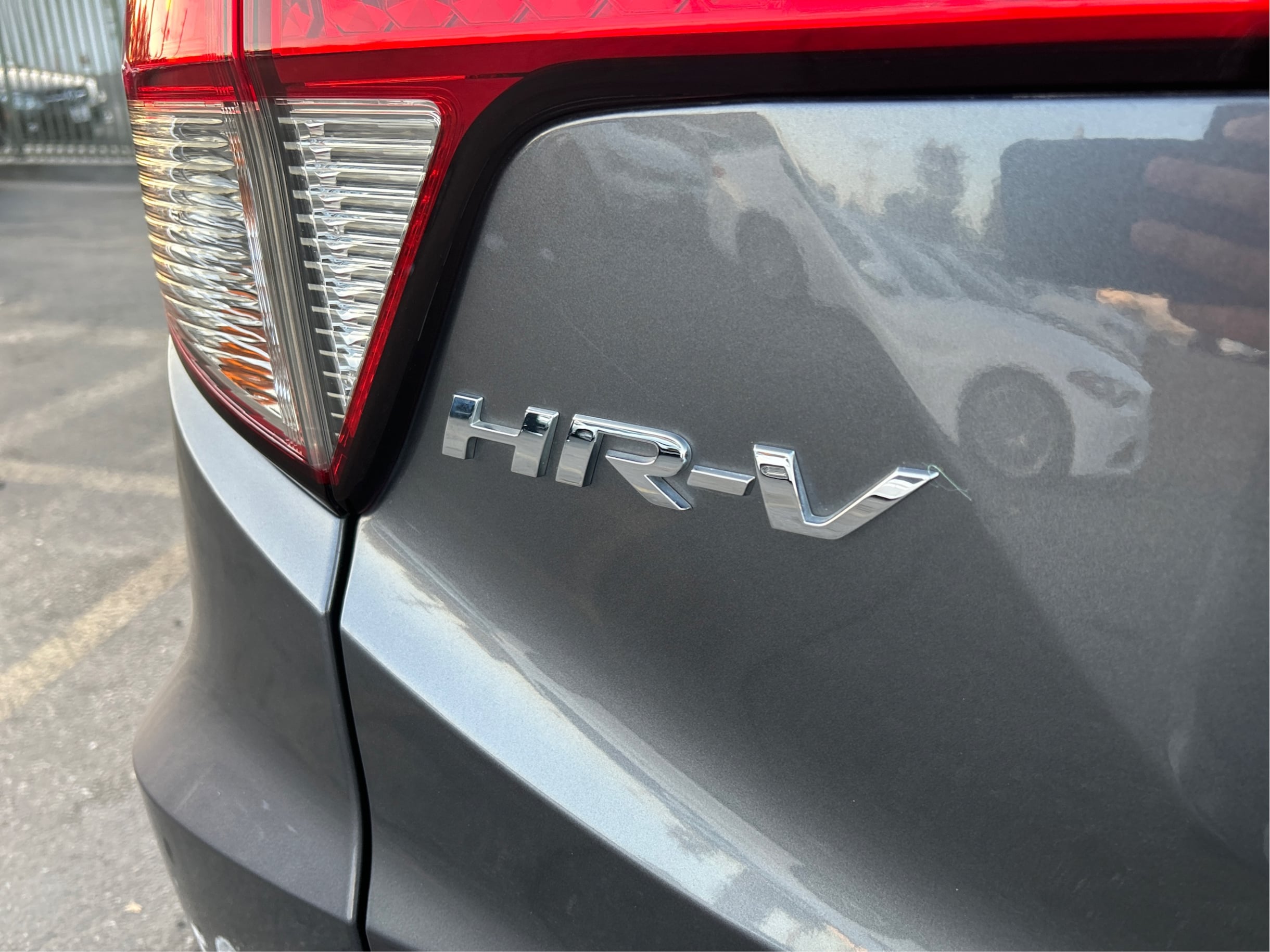 Photo 35 of this Honda HR-V