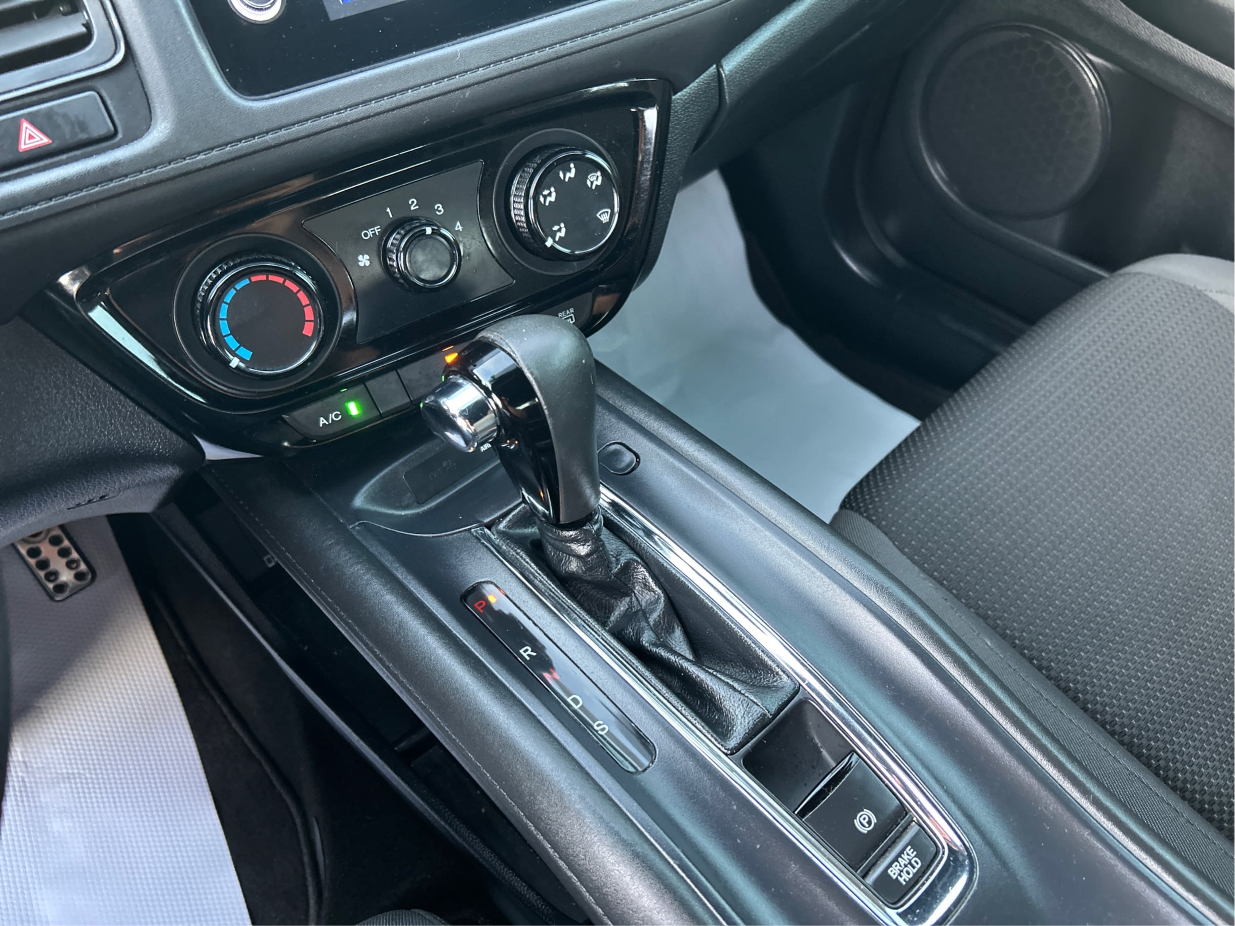 Photo 61 of this Honda HR-V