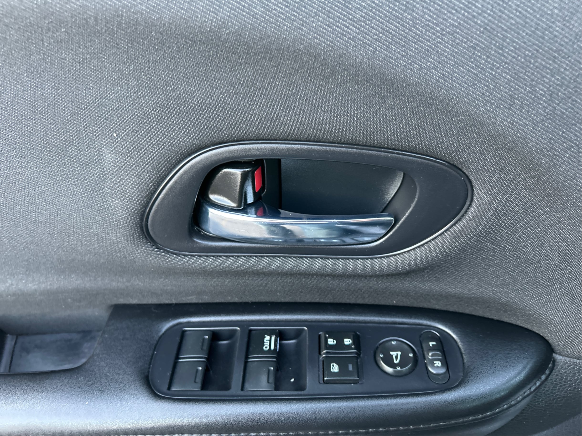 Photo 56 of this Honda HR-V