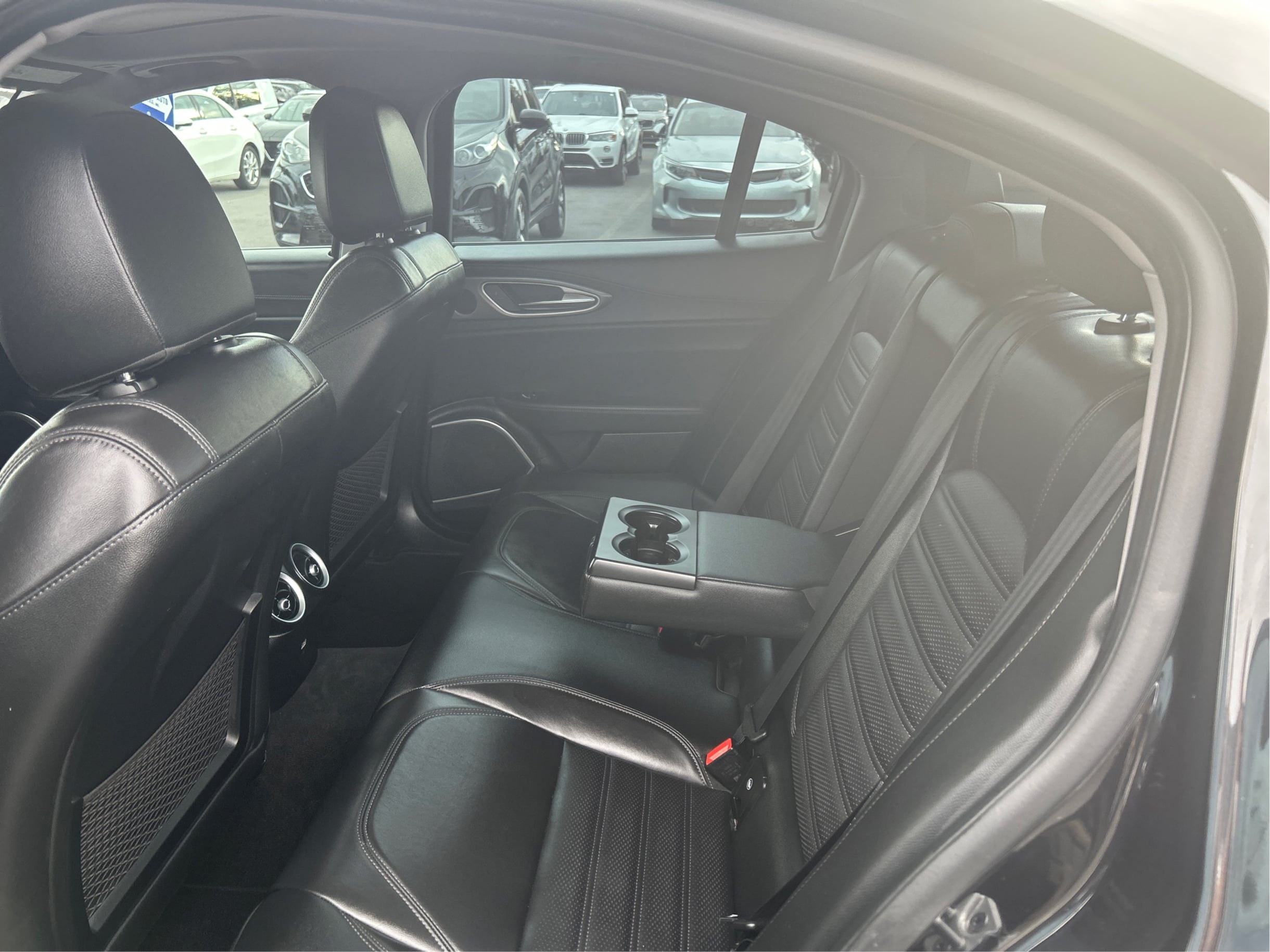 Photo 10 of this Alfa Romeo Giulia