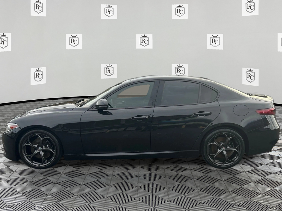 Photo 8 of this Alfa Romeo Giulia