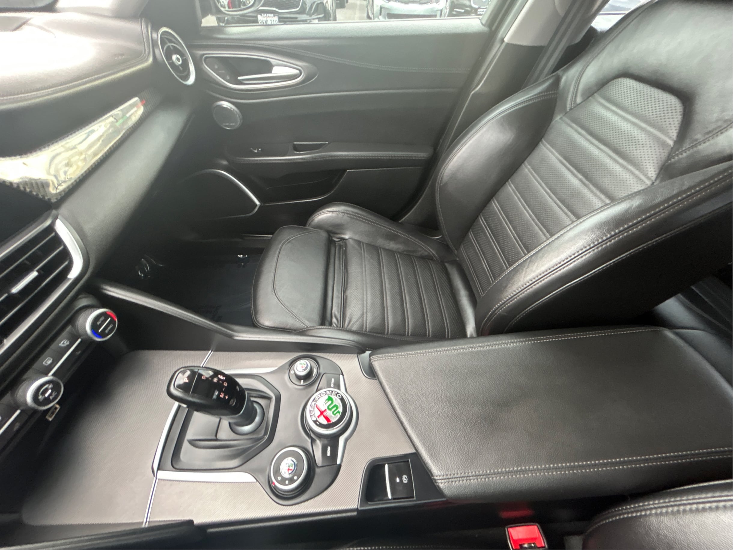 Photo 17 of this Alfa Romeo Giulia