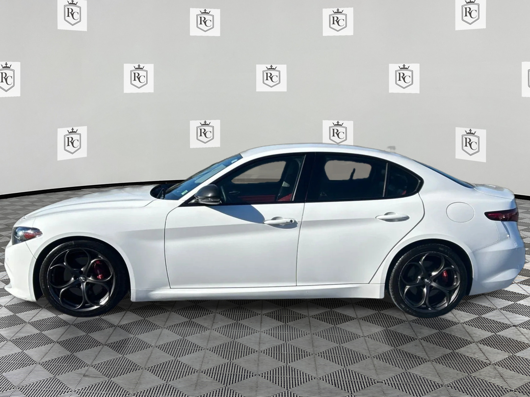 Photo 8 of this Alfa Romeo Giulia