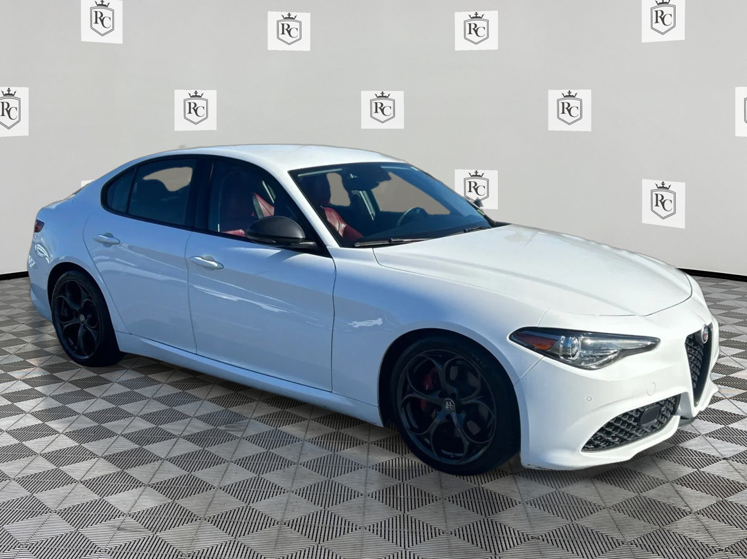 Photo 3 of this Alfa Romeo Giulia