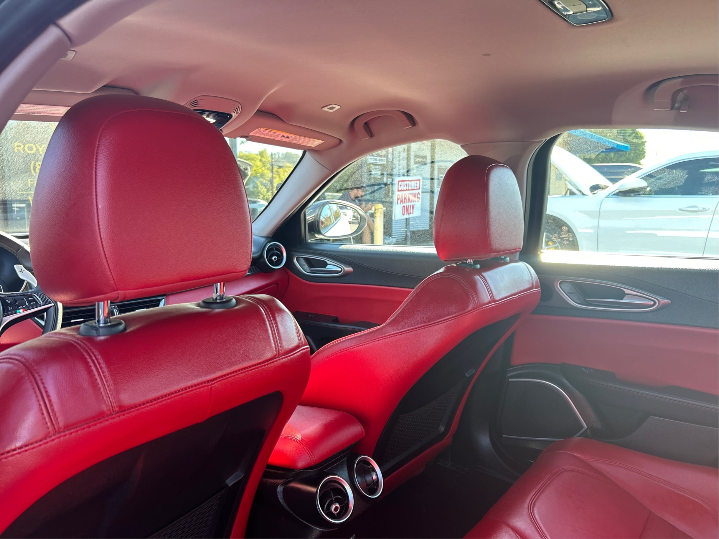 Photo 24 of this Alfa Romeo Giulia