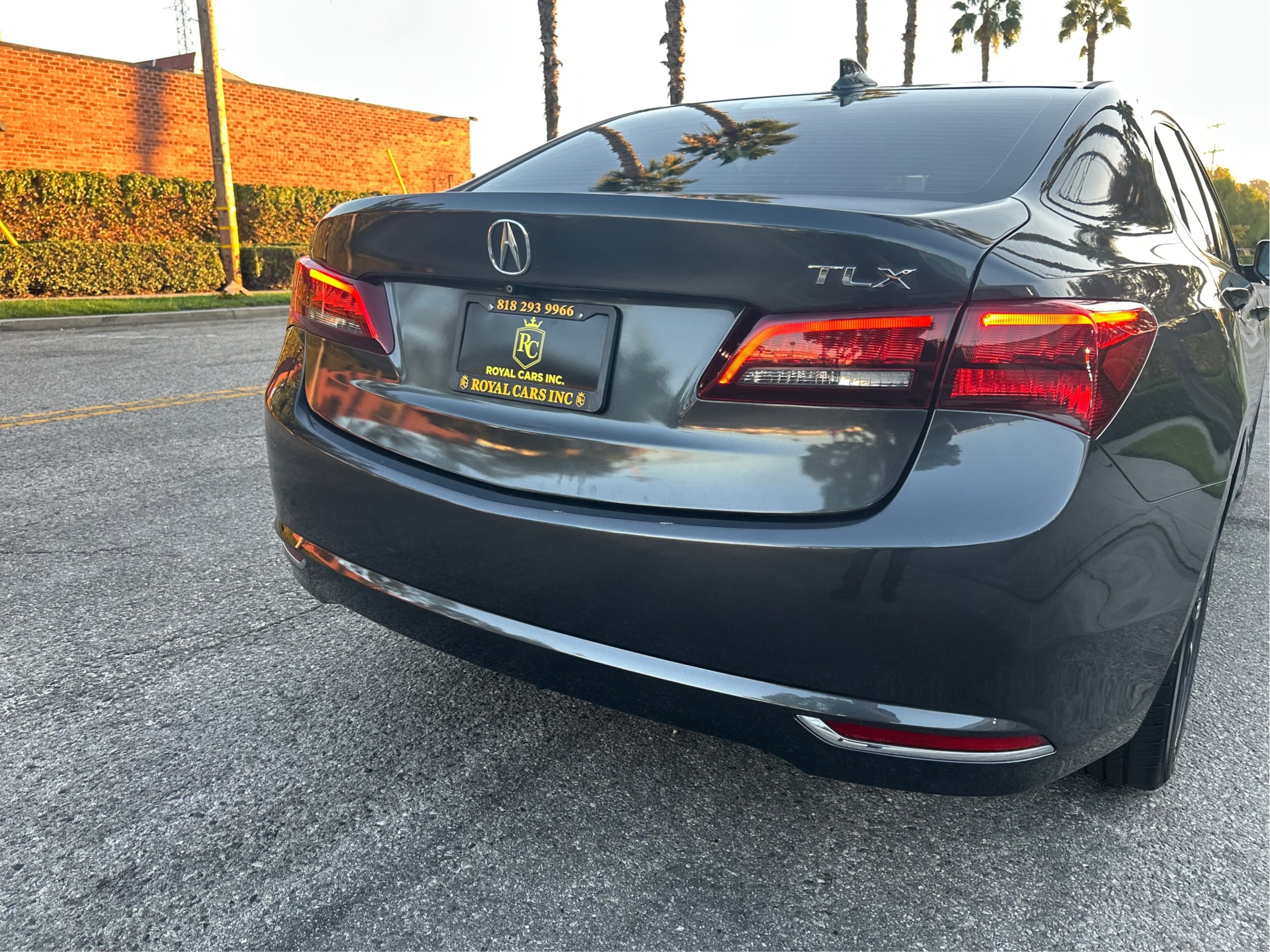 Photo 34 of this Acura TLX