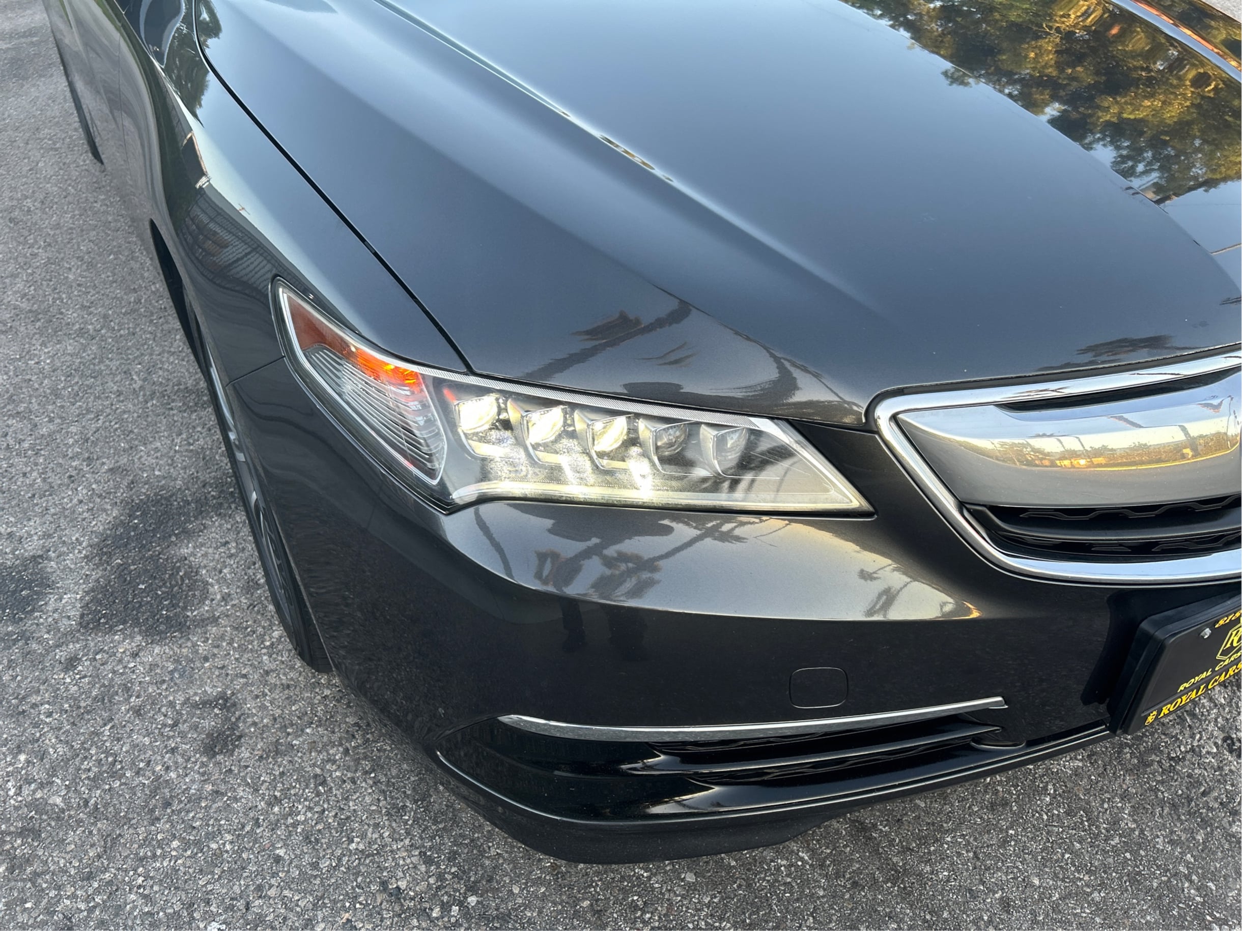 Photo 41 of this Acura TLX